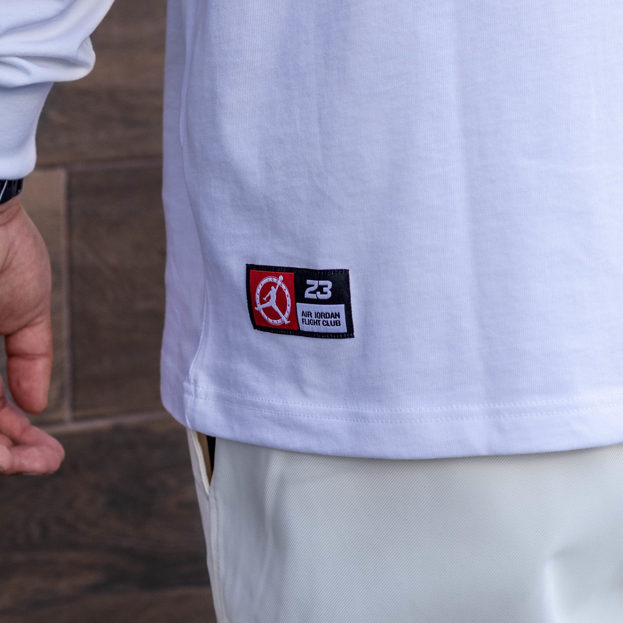 JORDAN TEE LONG FLIGHT CLUB BIG LOG WHITE