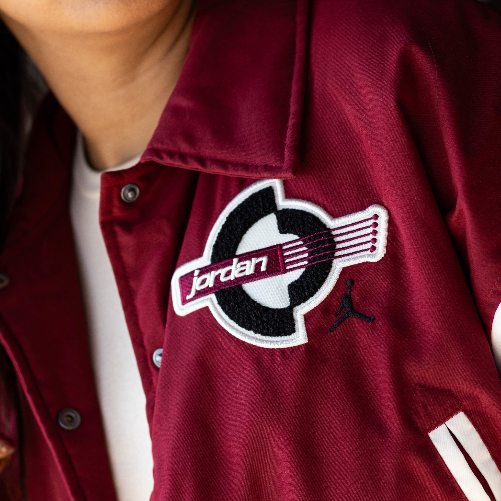 JORDAN BROOKLYN JACKET UNIVERSITY TEAM RED