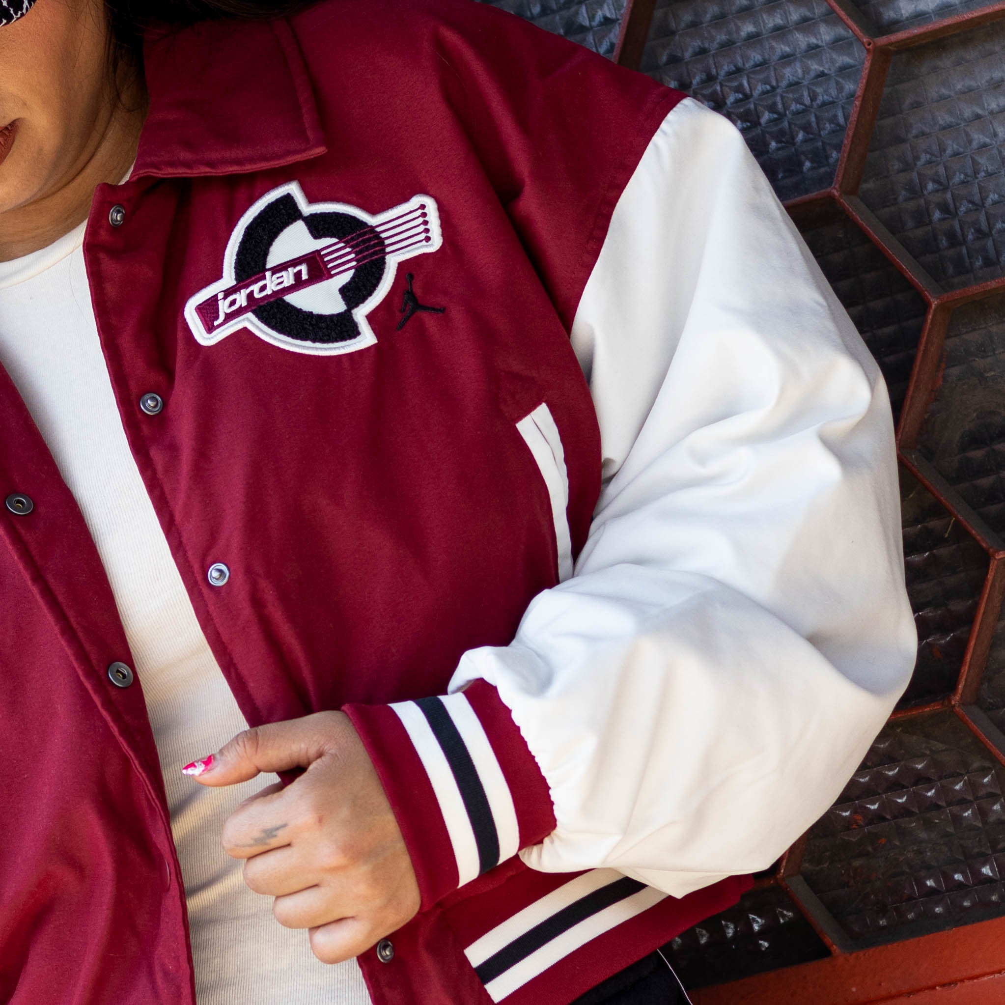 JORDAN BROOKLYN JACKET UNIVERSITY TEAM RED