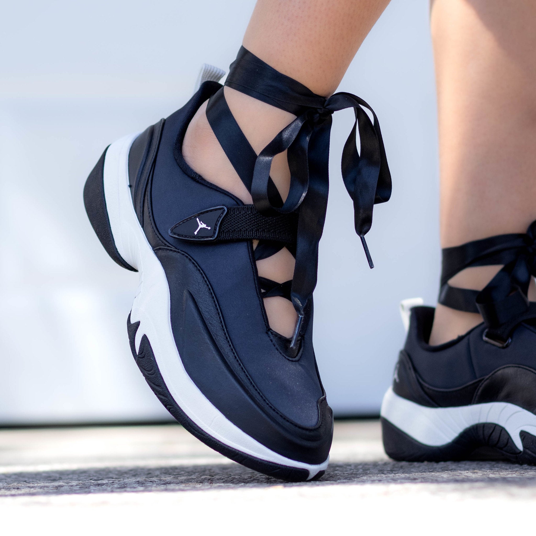 JORDAN POINTE BLACK SAIL