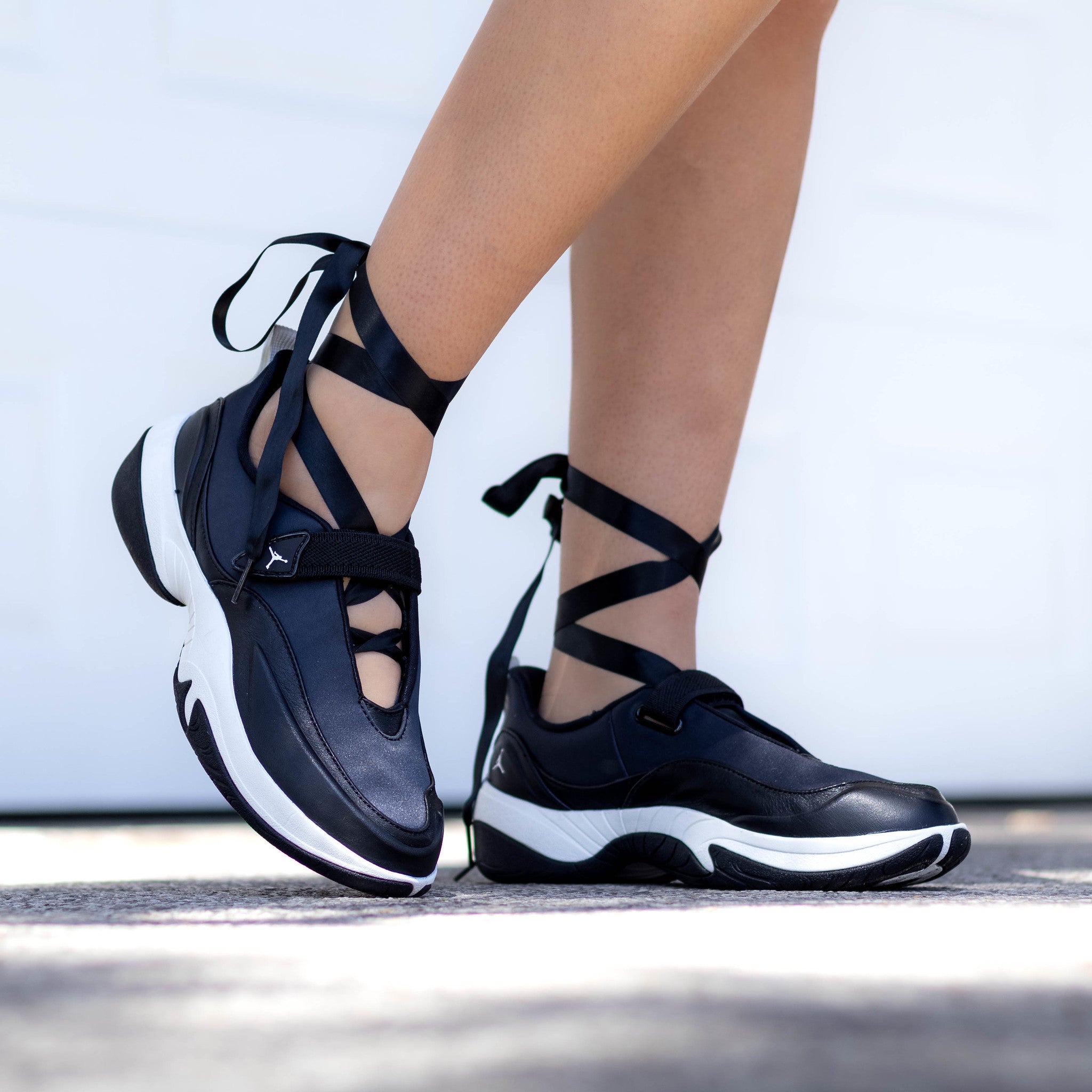 JORDAN POINTE BLACK SAIL
