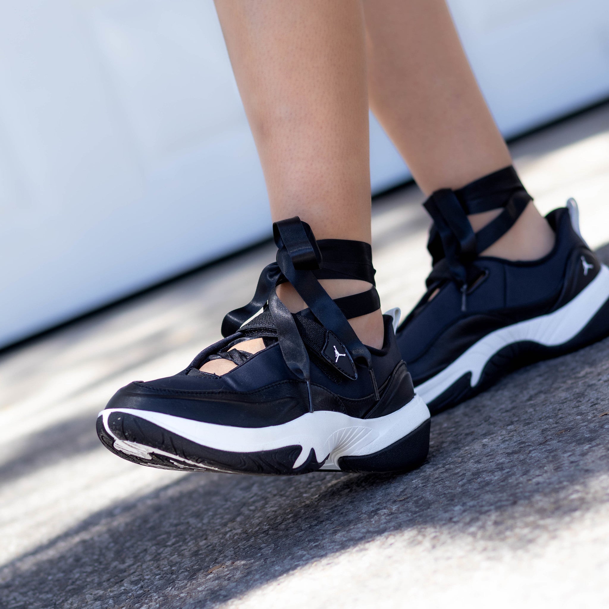 JORDAN POINTE BLACK SAIL