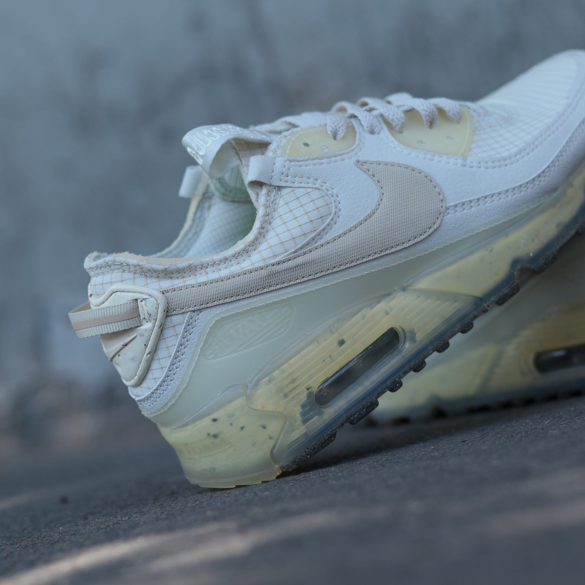 NIKE AIR MAX 90 TERRASCAPE LIGHT BONE W