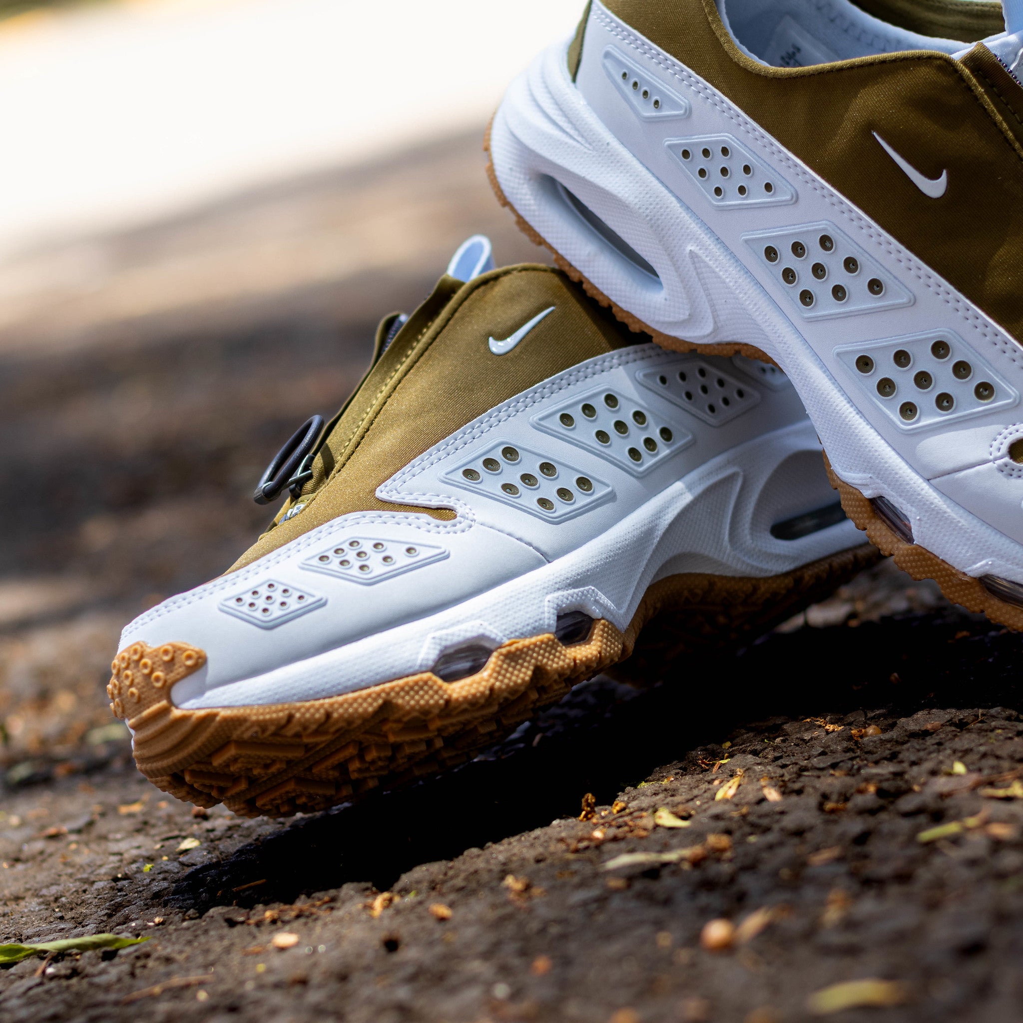 AIR MAX SNDR OLIVE FLAK W