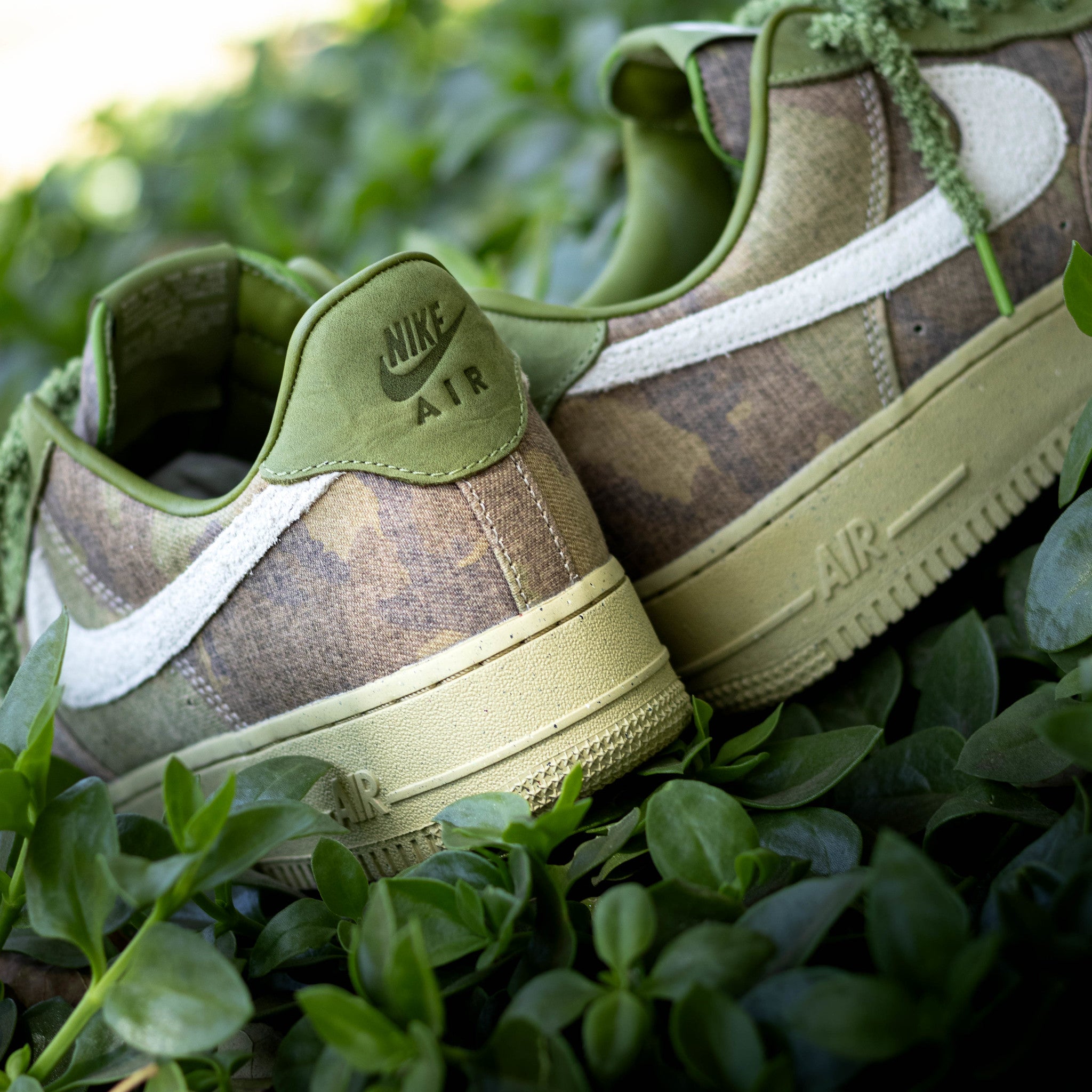 NIKE AIR FORCE ONE LOW ASPARAGUS