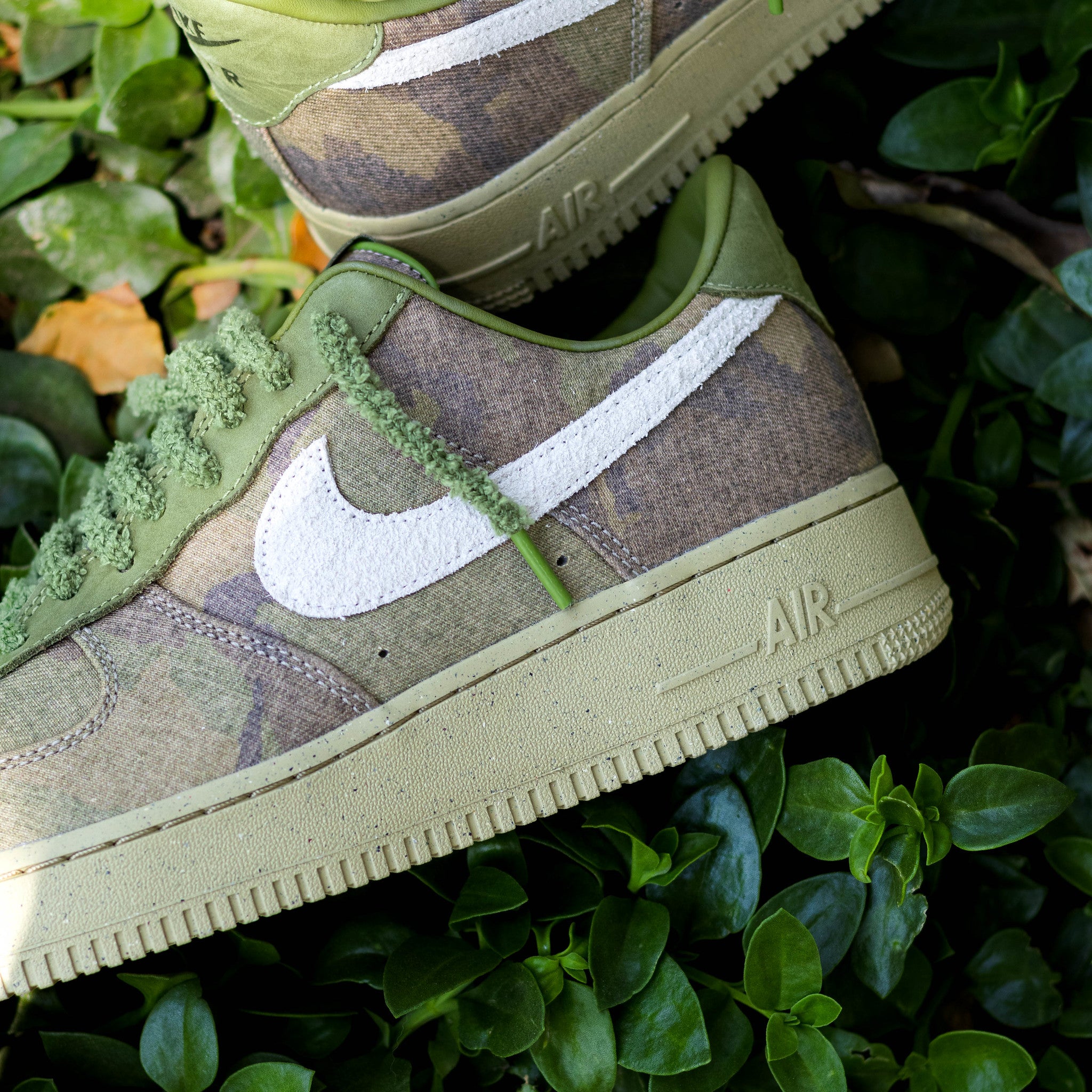 NIKE AIR FORCE ONE LOW ASPARAGUS