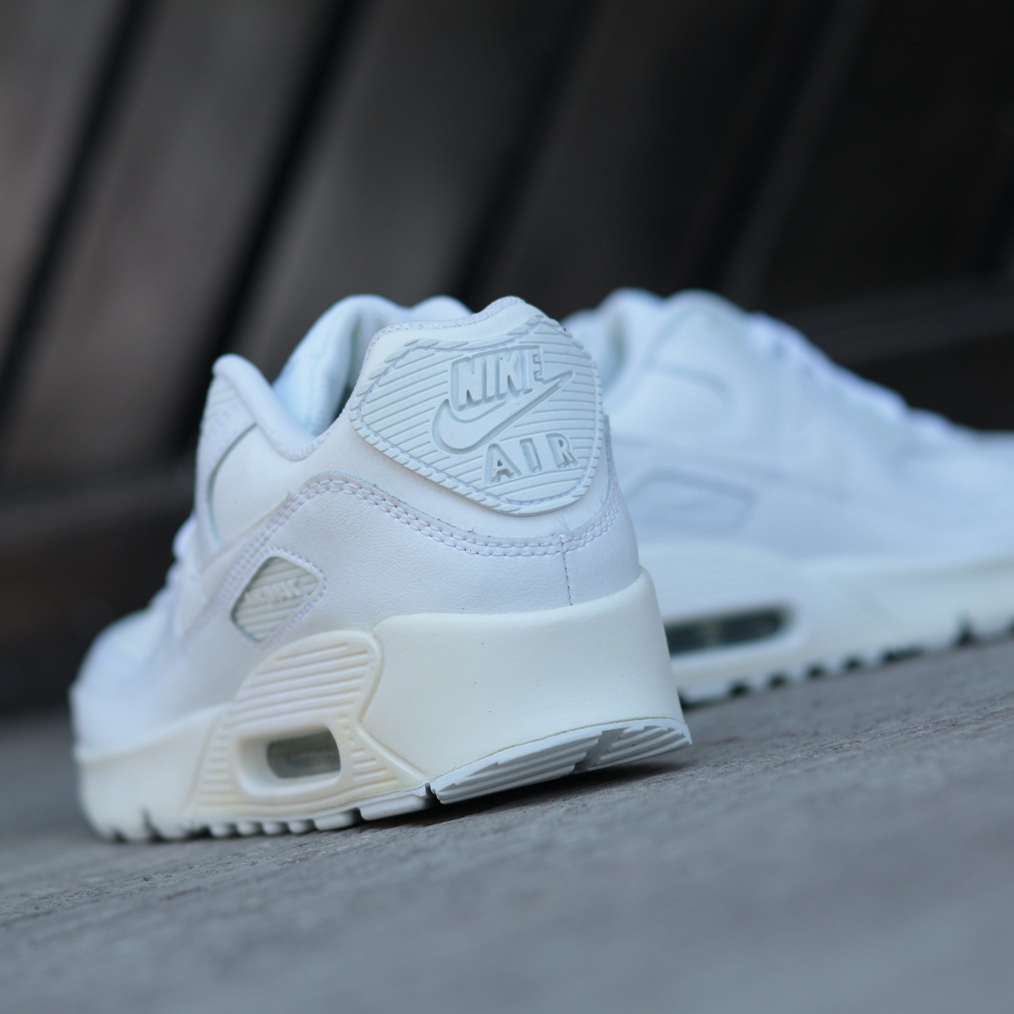 NIKE AIR MAX 90 GS TRIPLE WHITE