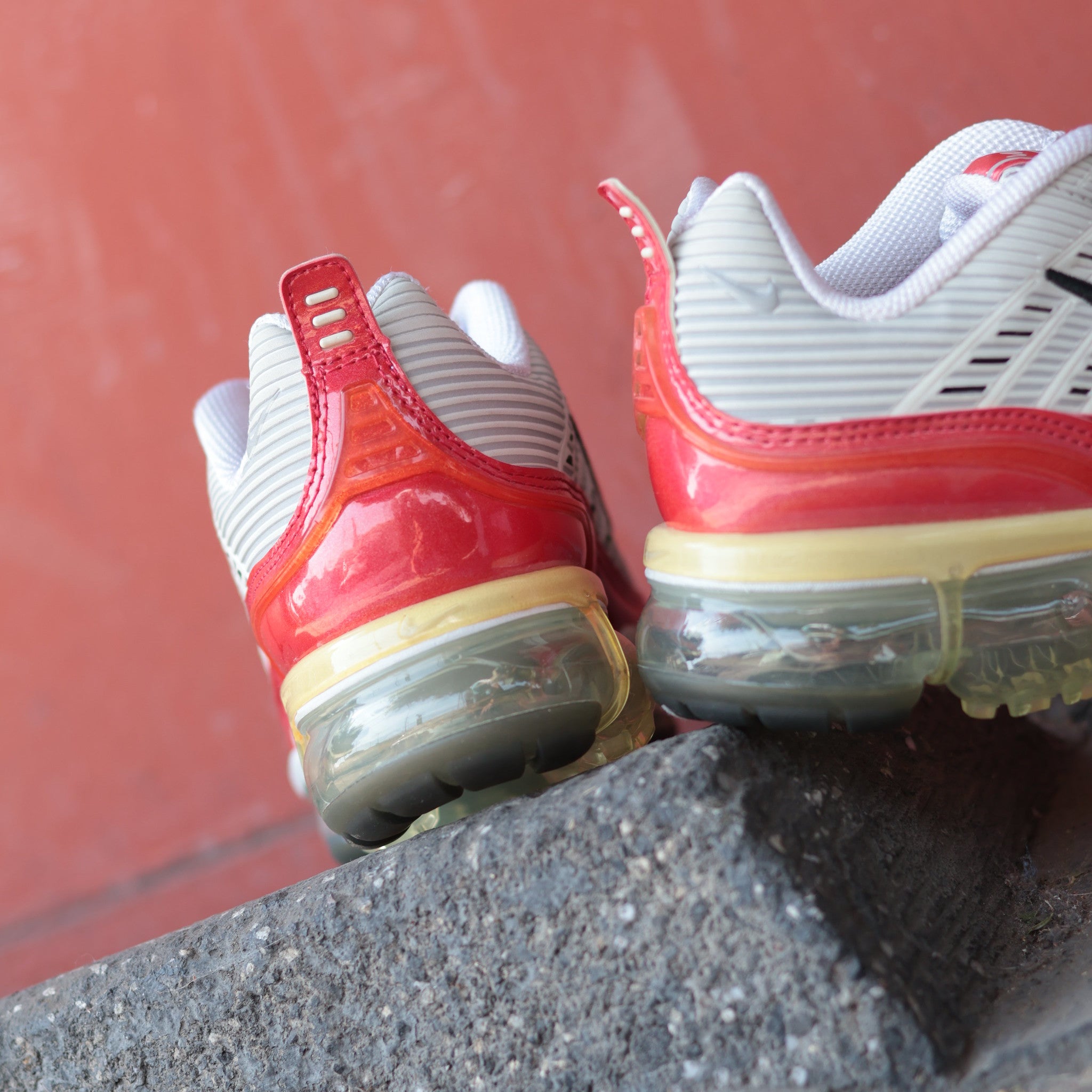 NIKE AIR VAPORMAX 360 VAST GREY