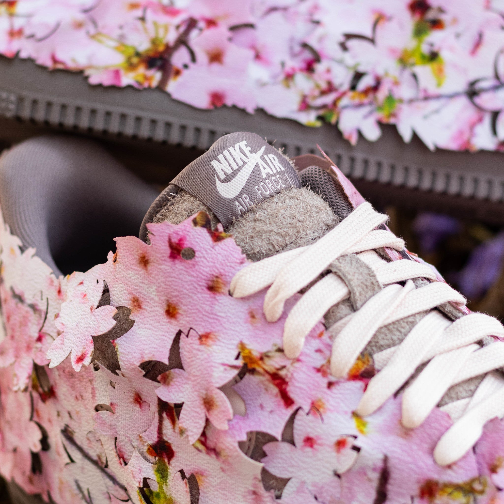 NIKE AIR FORCE ONE CHERRY BLOSSOMS
