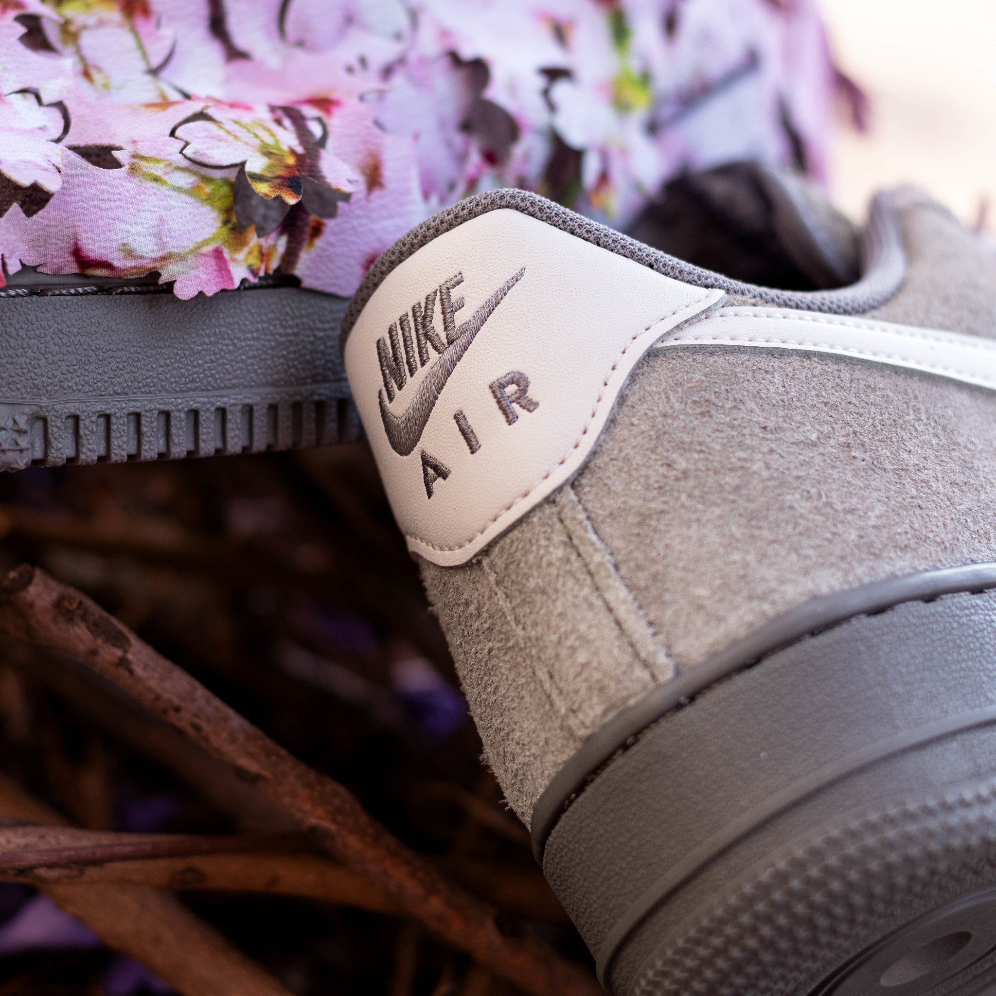 NIKE AIR FORCE ONE CHERRY BLOSSOMS