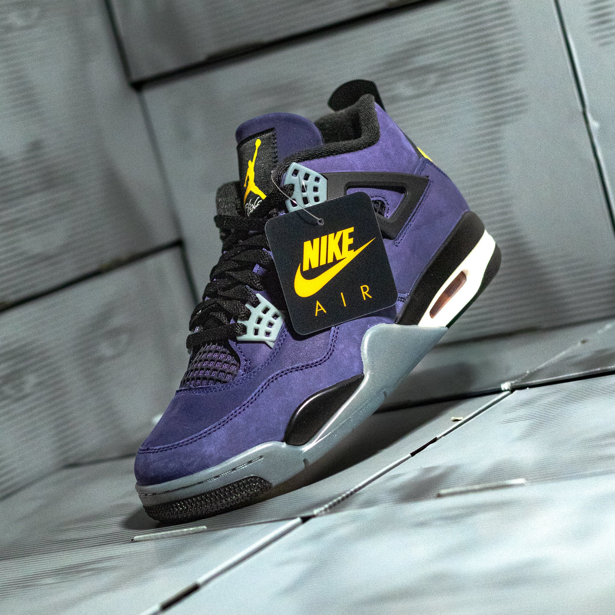 AIR JORDAN 4 LAKERS L