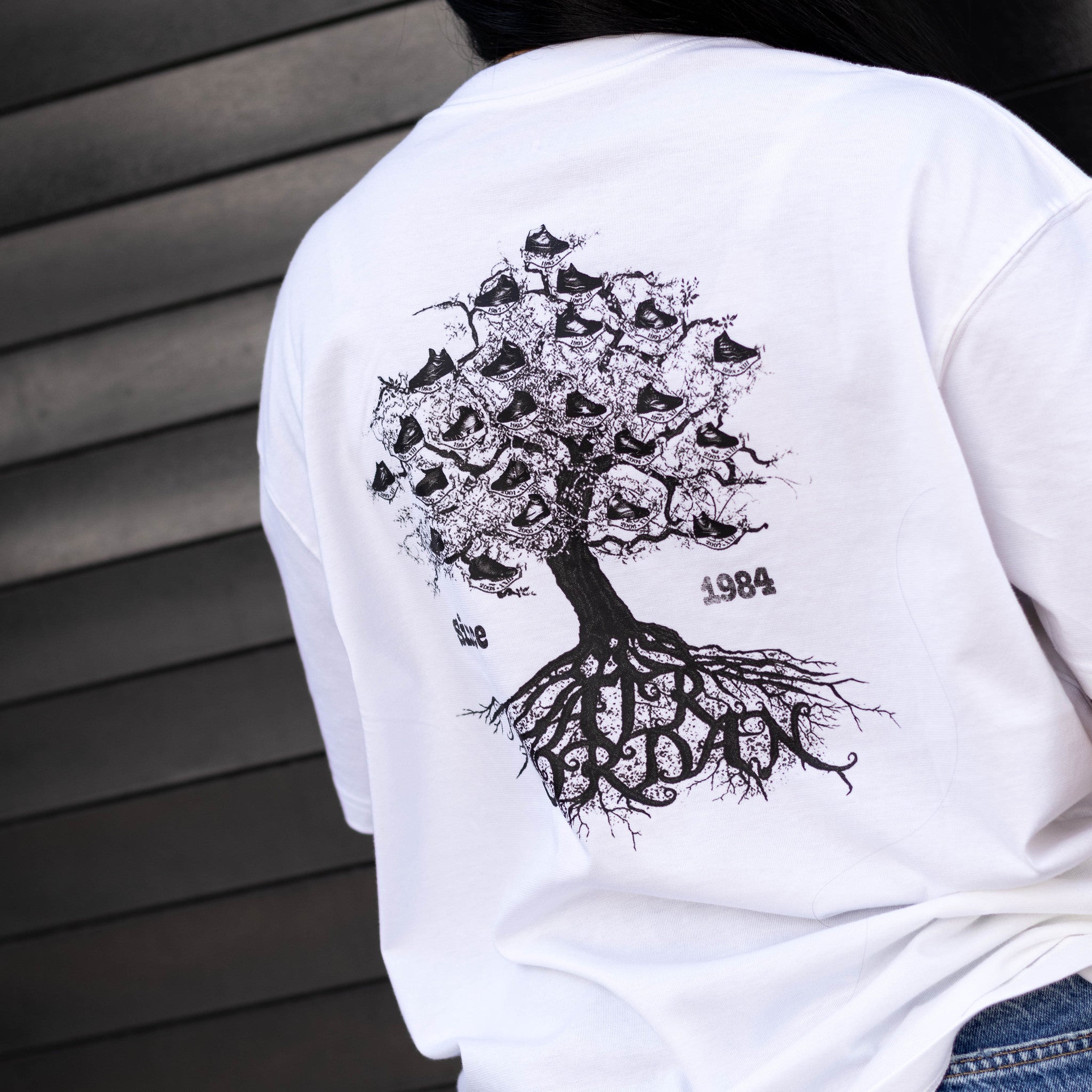 JORDAN TEE WHITE TREE JORDANS W