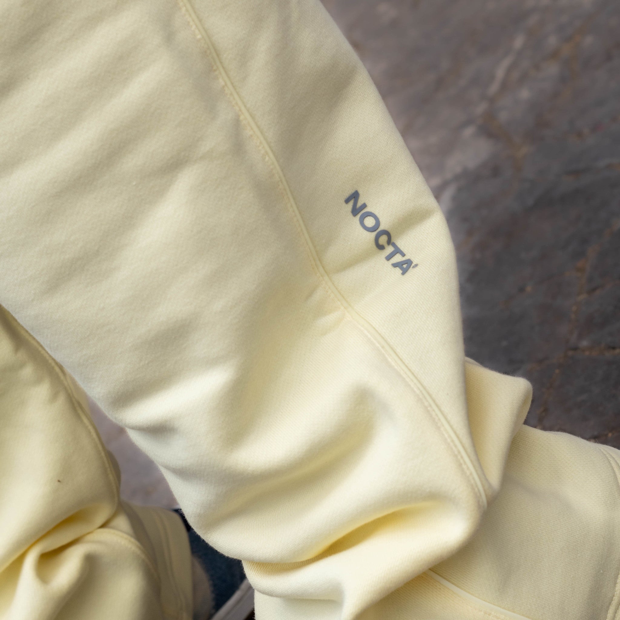 NIKE NOCTA PANTS FLECCE ALABASTER