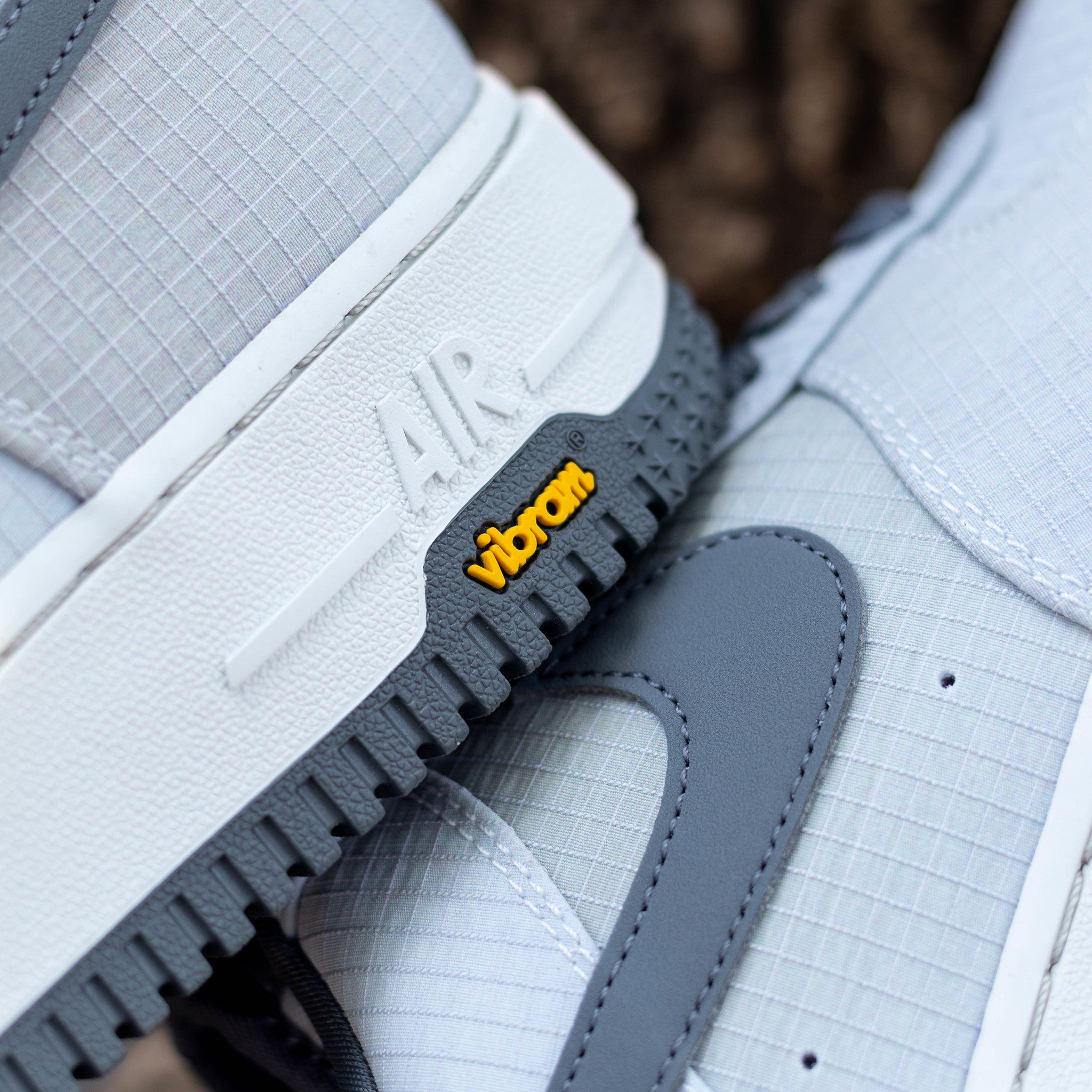 NIKE AIR FORCE ONE VIBRAM SUMMIT WHITE