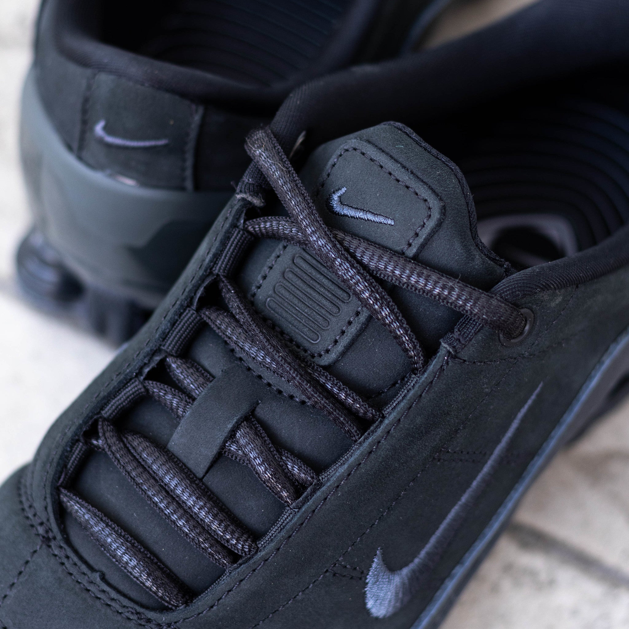 NIKE T90 SHOX MAGIA BLACK W