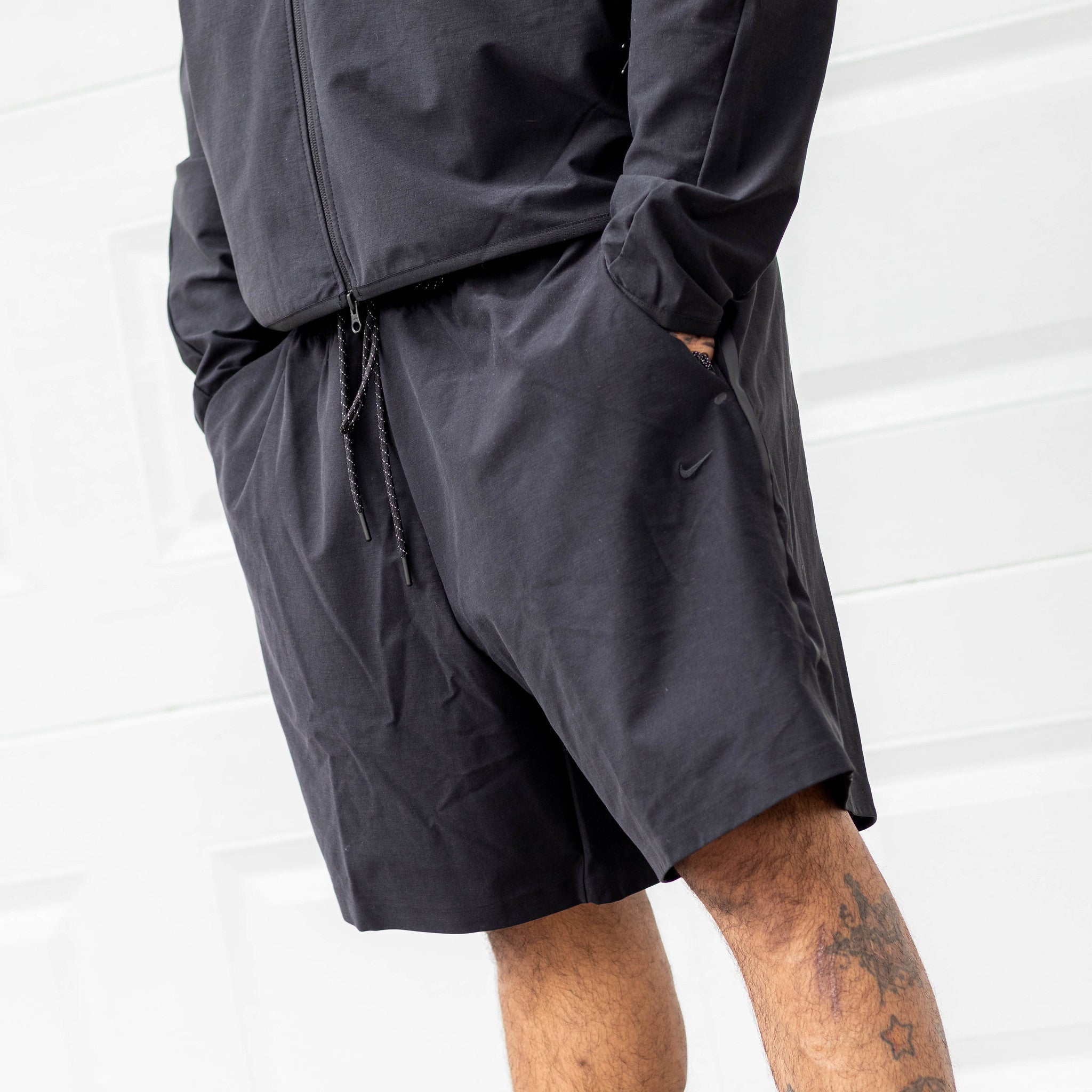 NIKE TECH SHORT KNIT BLACK