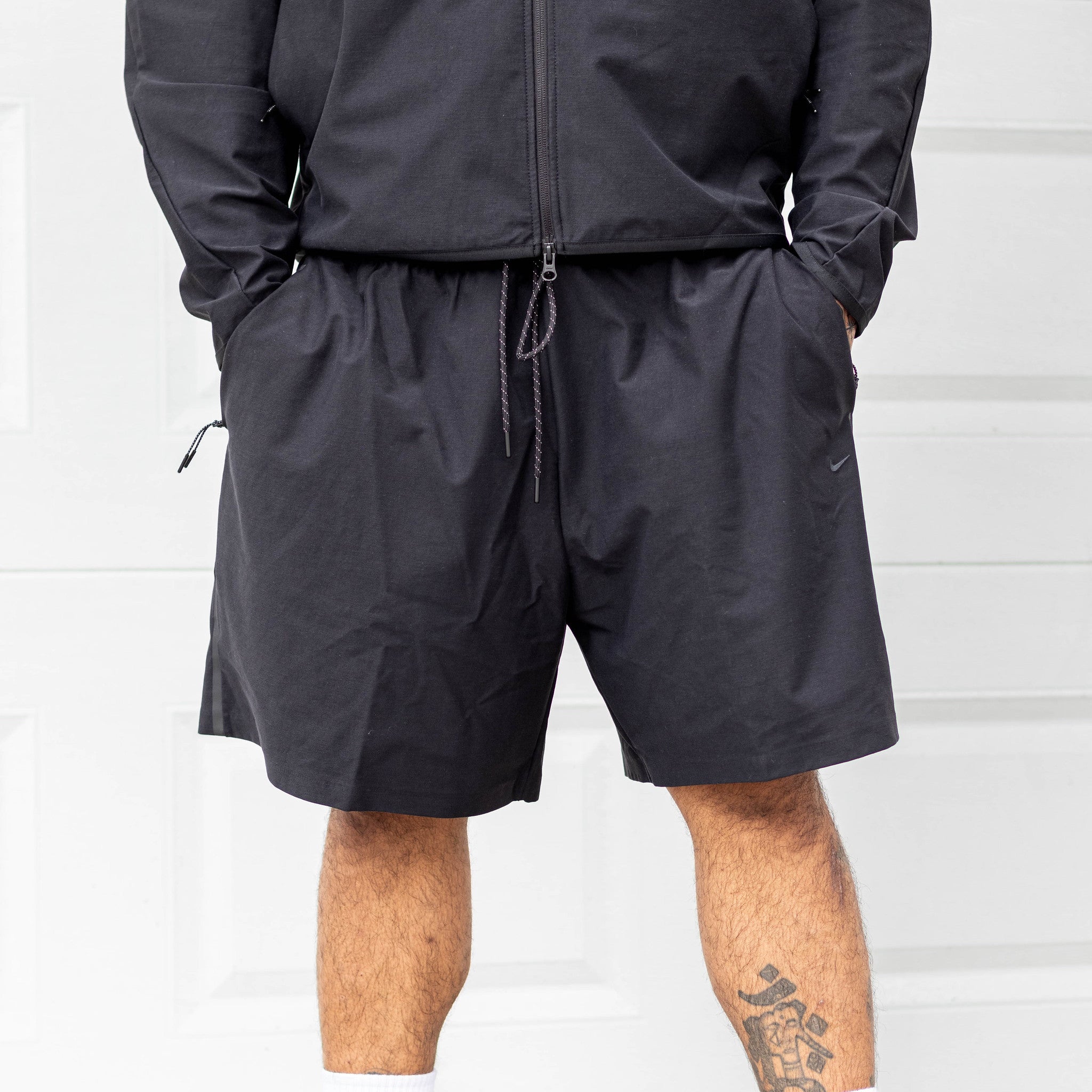 NIKE TECH SHORT KNIT BLACK