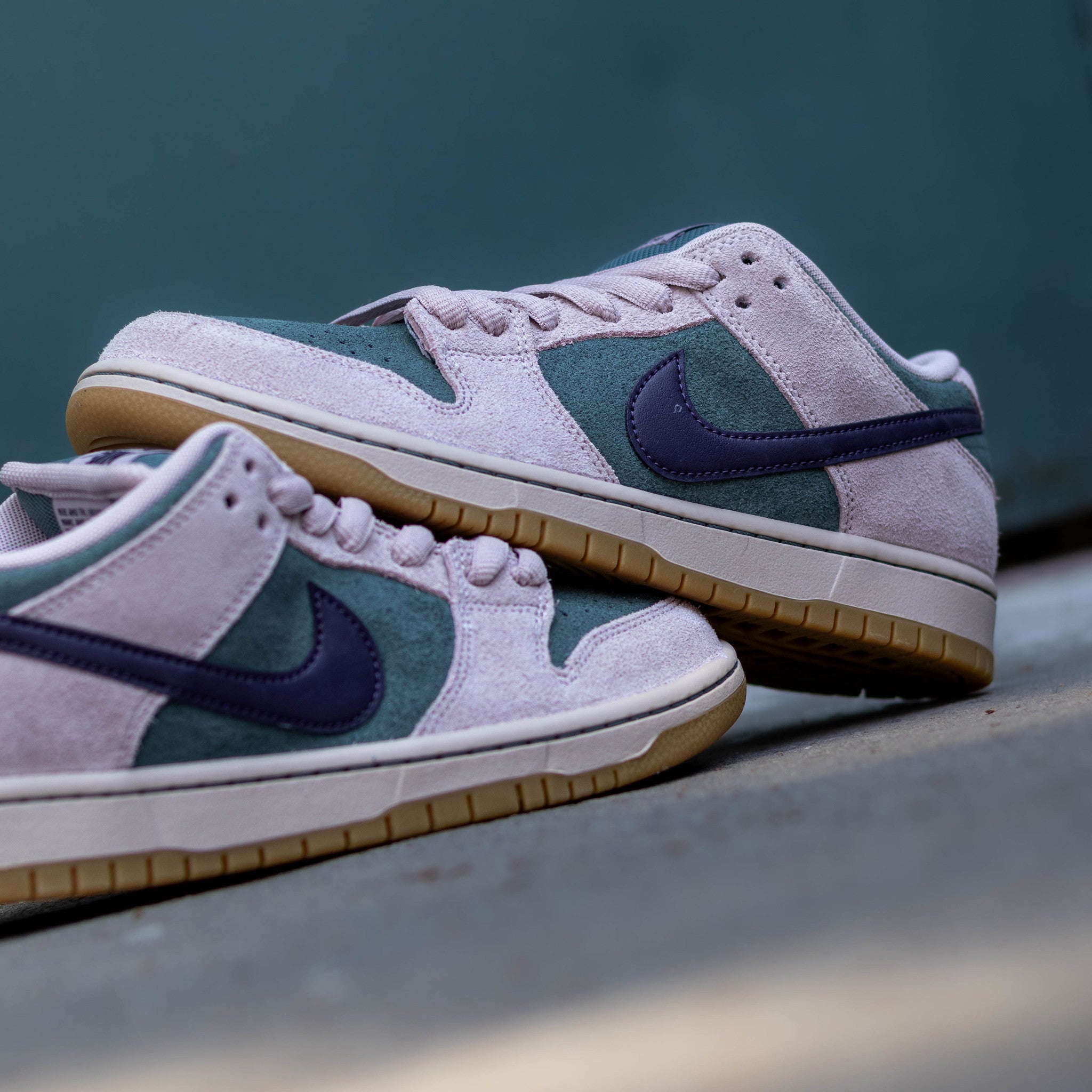 NIKE SB DUNK LOW MINERAL SLATE