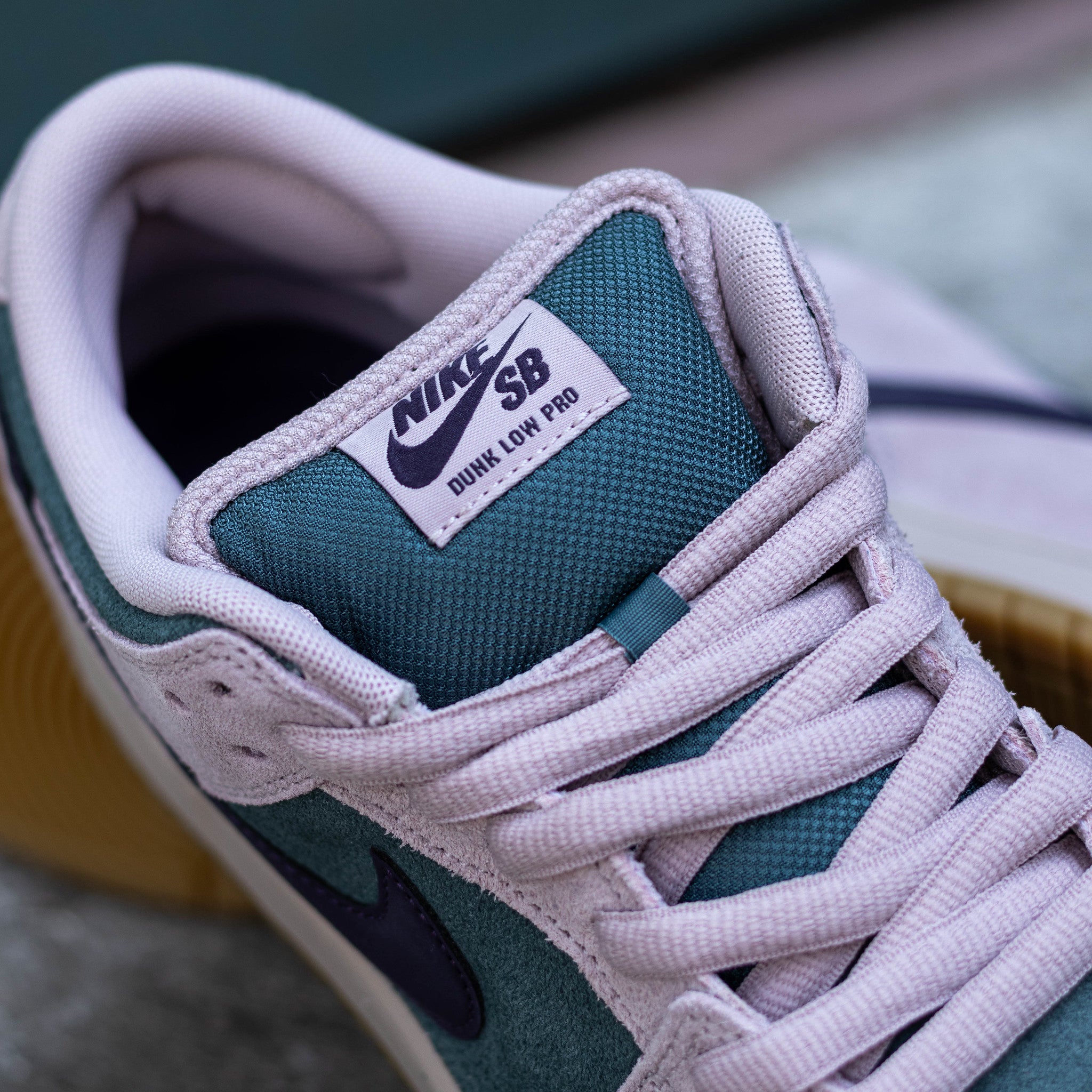 NIKE SB DUNK LOW MINERAL SLATE