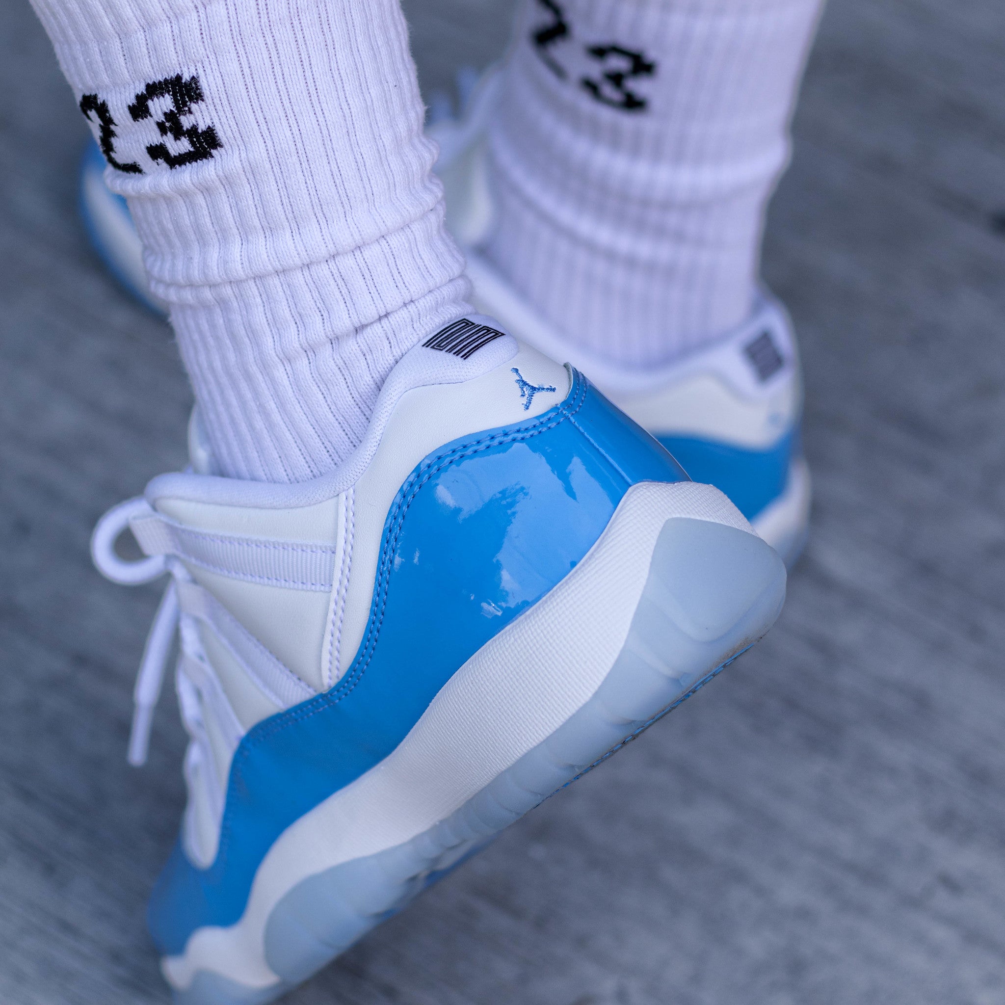AIR JORDAN 11 LOW UNC GS
