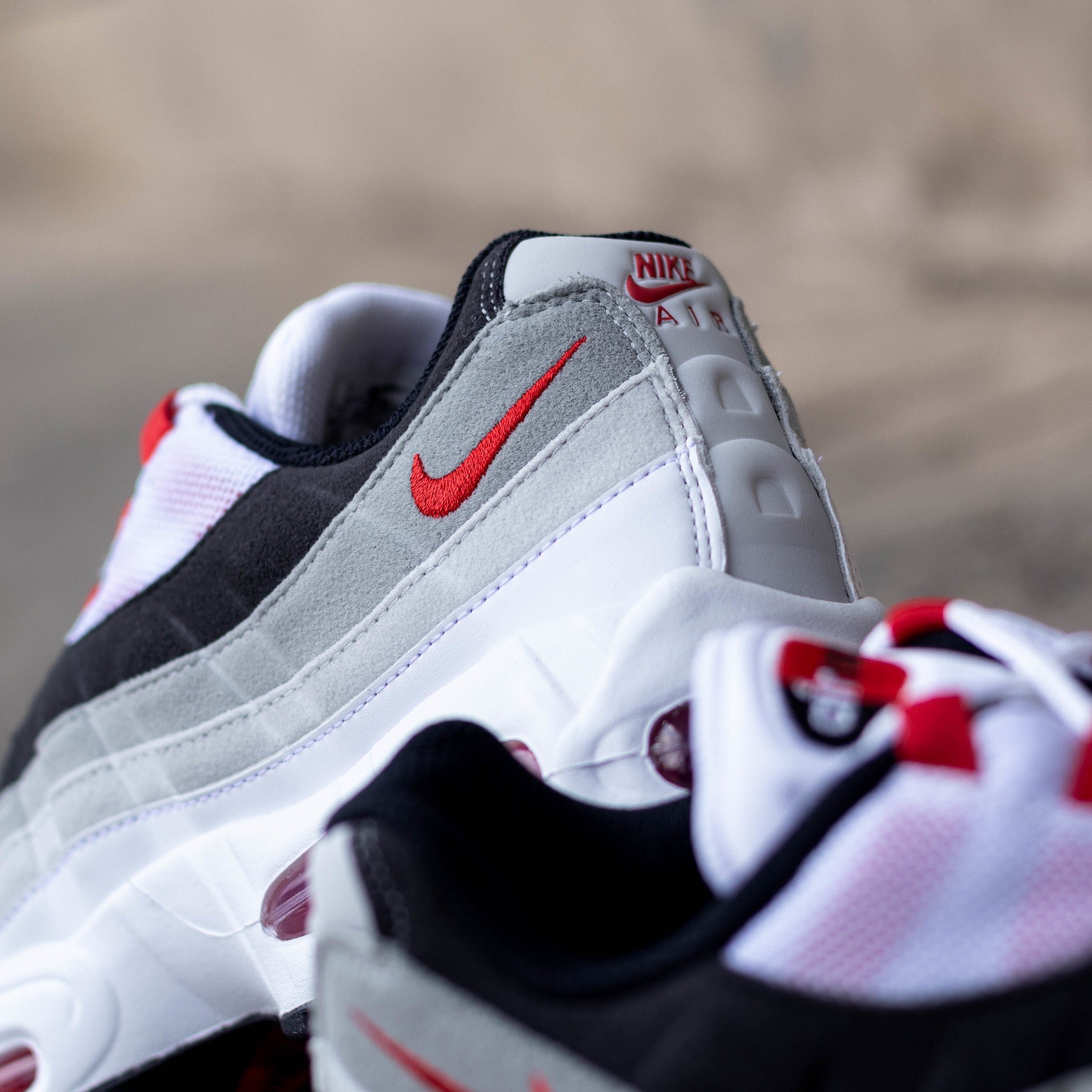 NIKE AIR MAX 95 BIG BUBBLE COMET RED