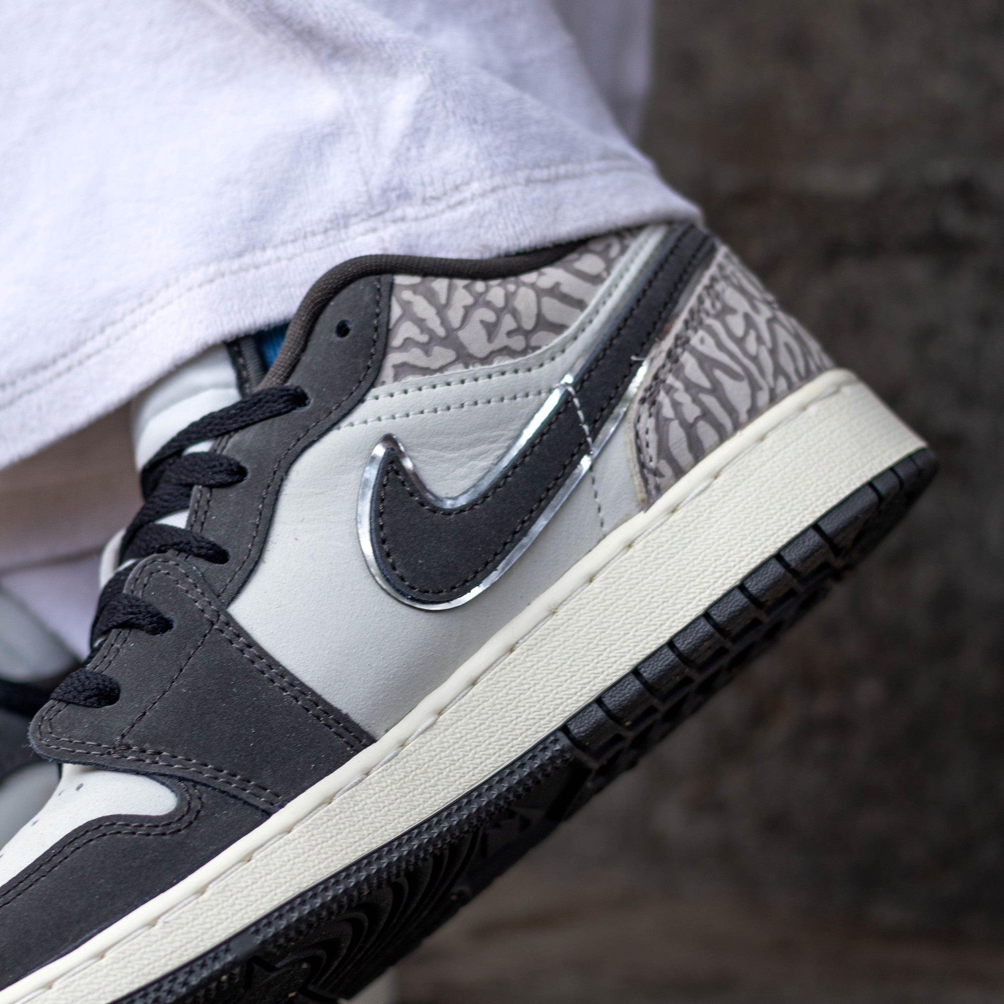 AIR JORDAN 1 LOW DEEP PEWTER GS
