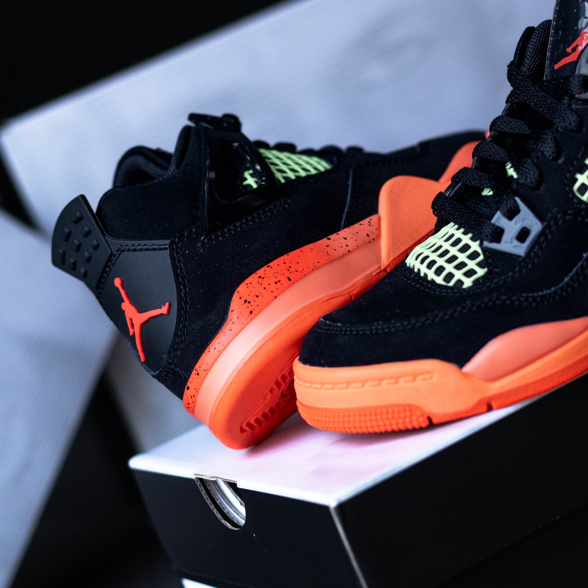 AIR JORDAN 4 BLACK INFRARED VOLT PS