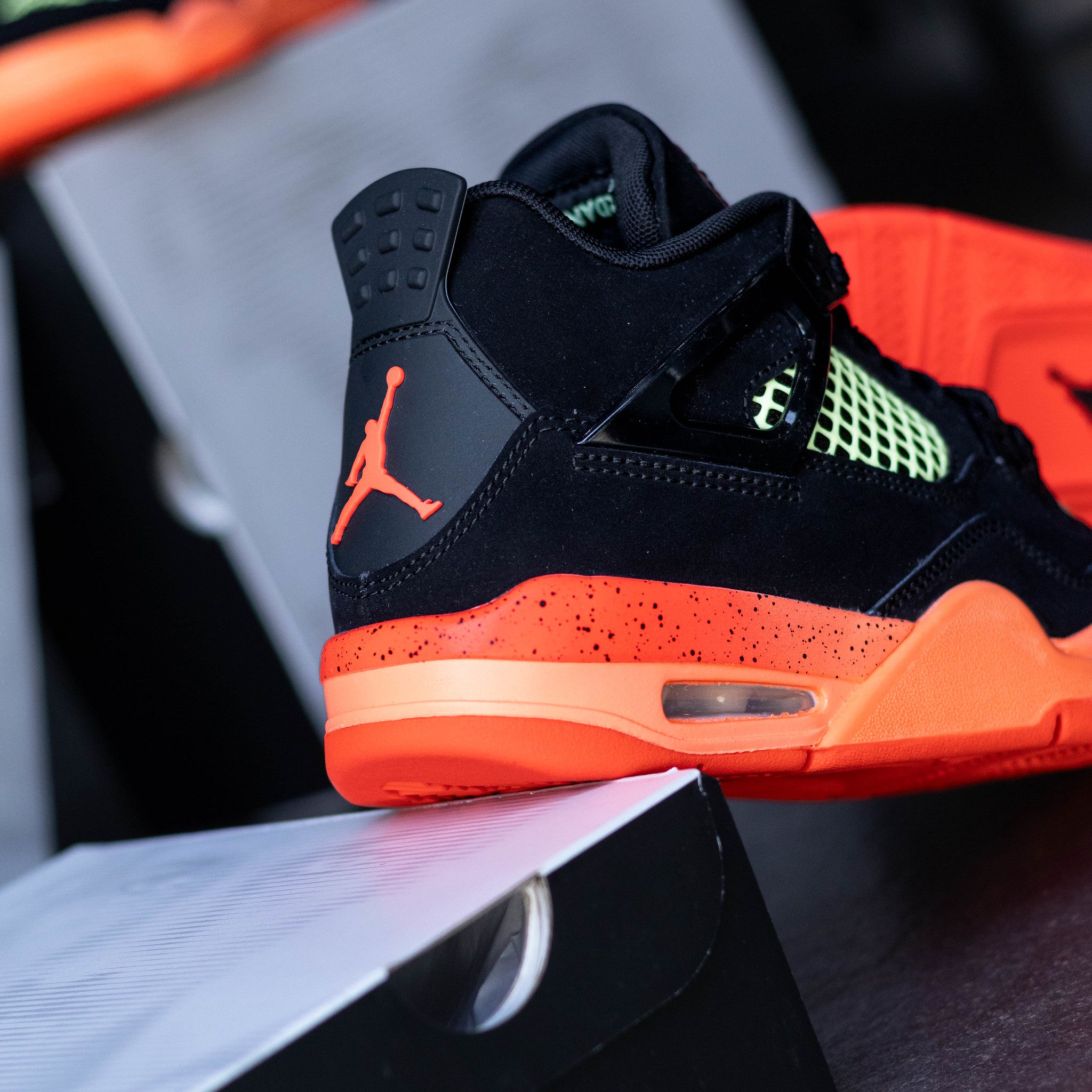 AIR JORDAN 4 BLACK INFRARED VOLT GS
