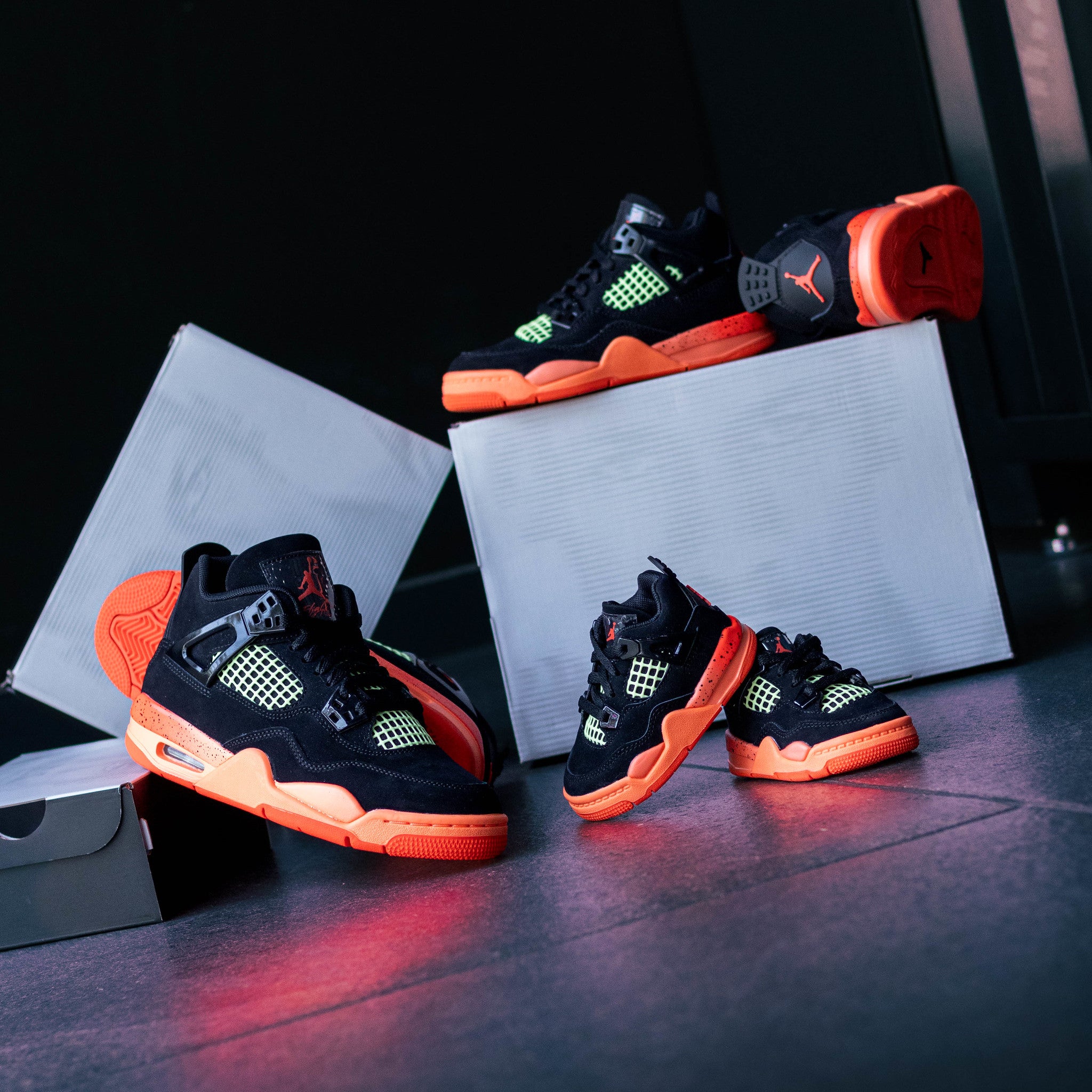AIR JORDAN 4 BLACK INFRARED VOLT PS