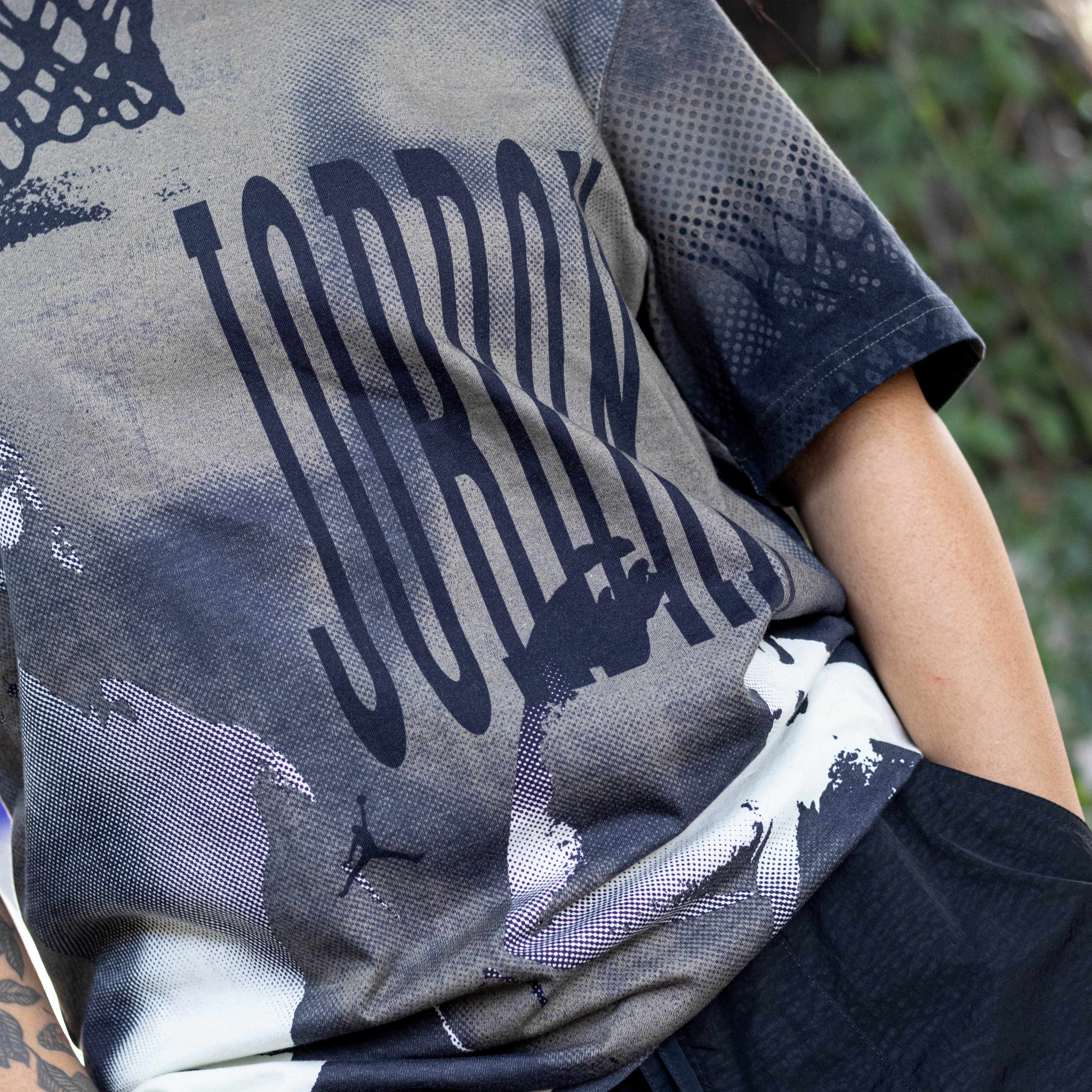 JORDAN TEE GRA MJ BALL BLACK W
