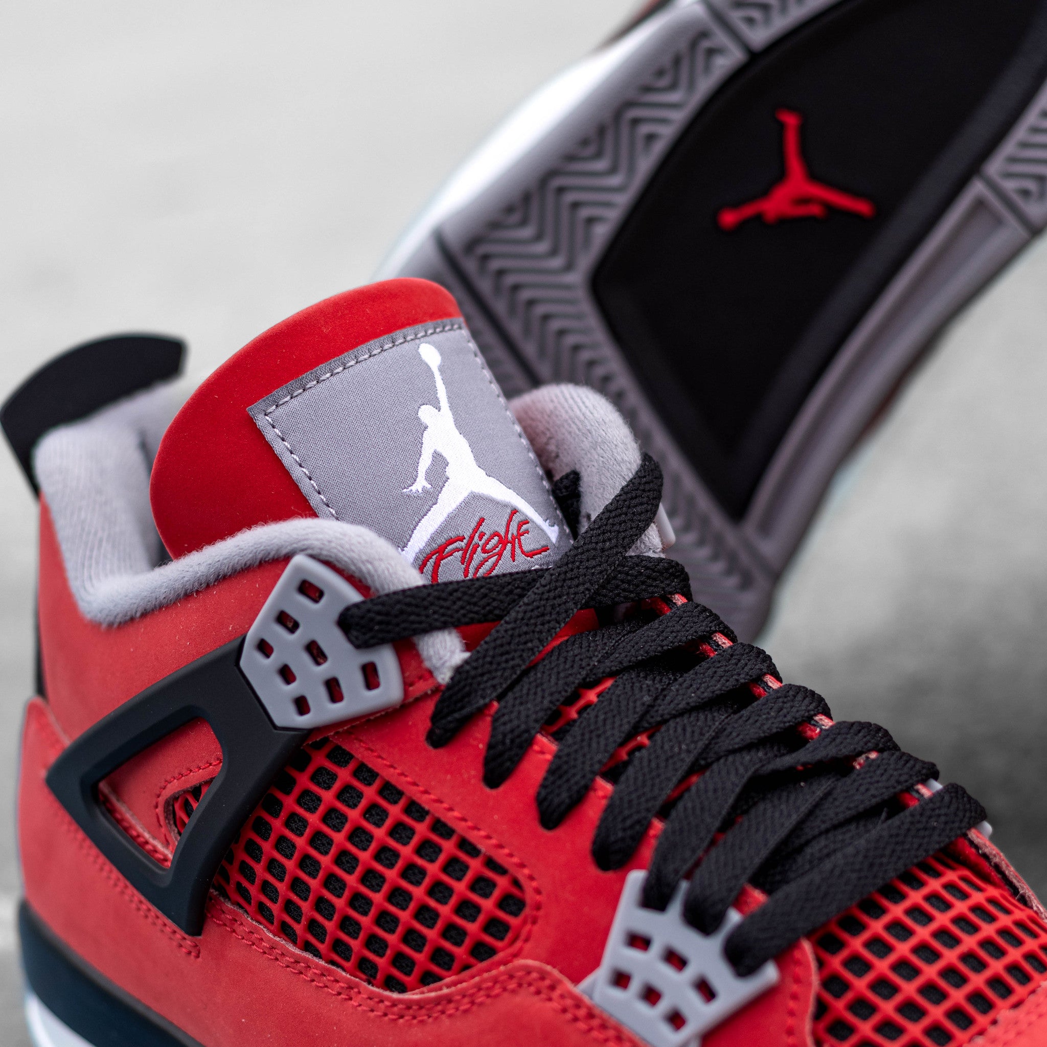 AIR JORDAN 4 TORO BRAVO