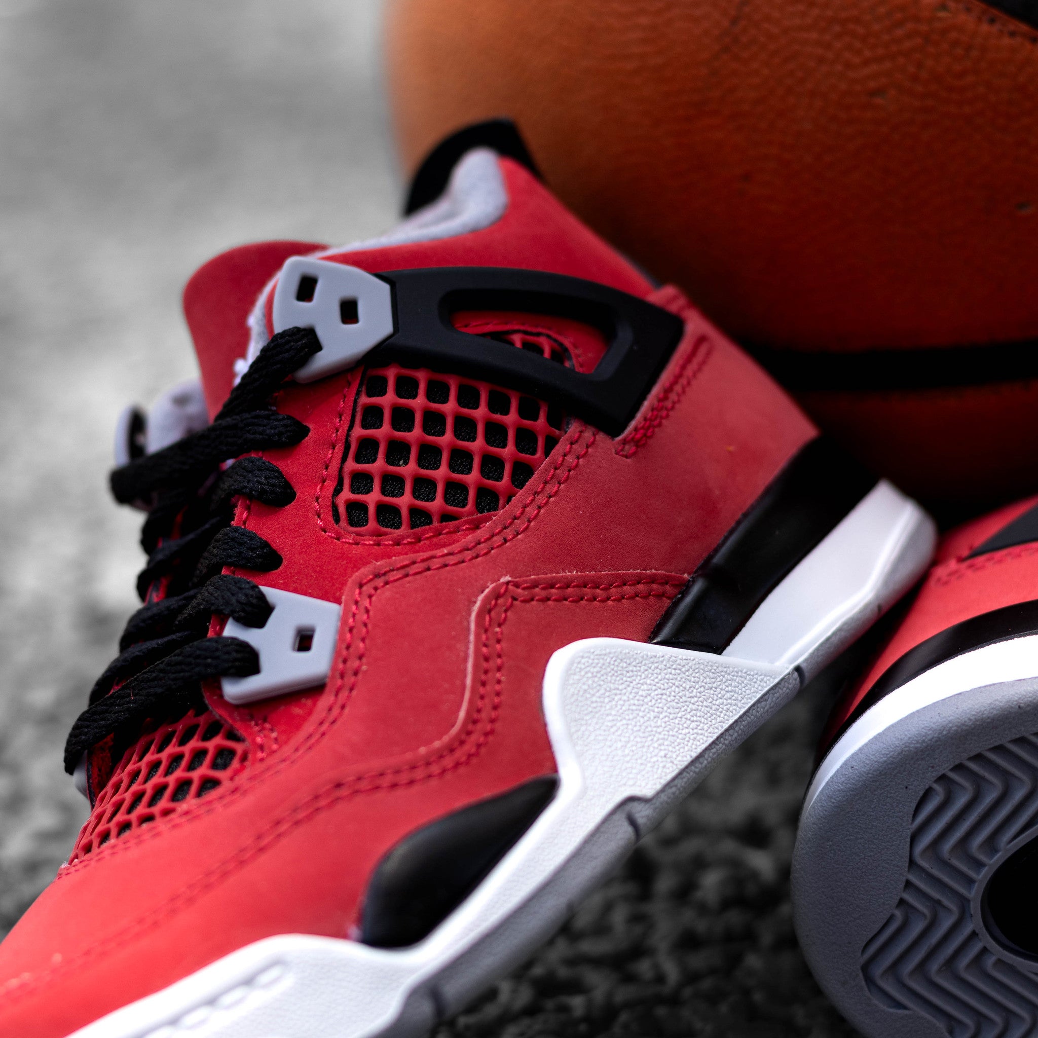 AIR JORDAN 4 TORO BRAVO PS