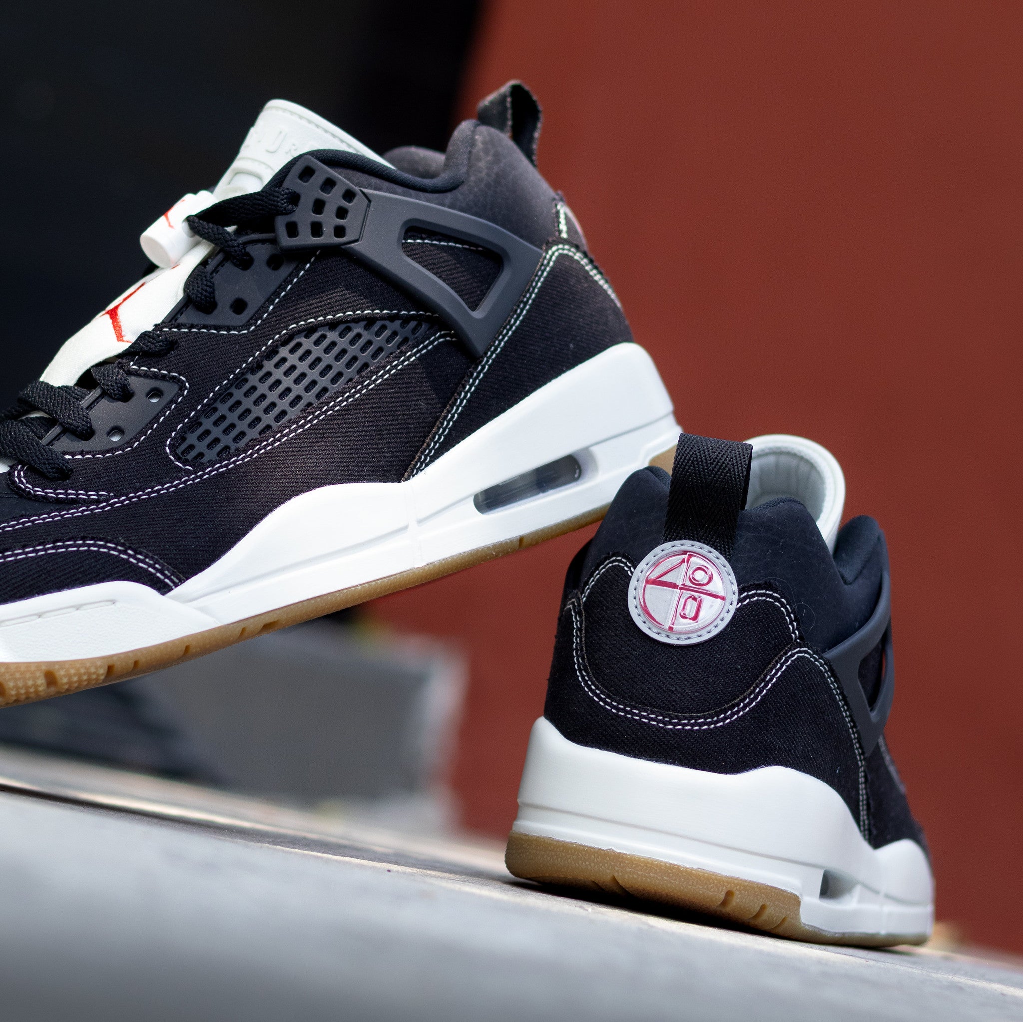 JORDAN SPIZIKE LOW DENIM BLACK