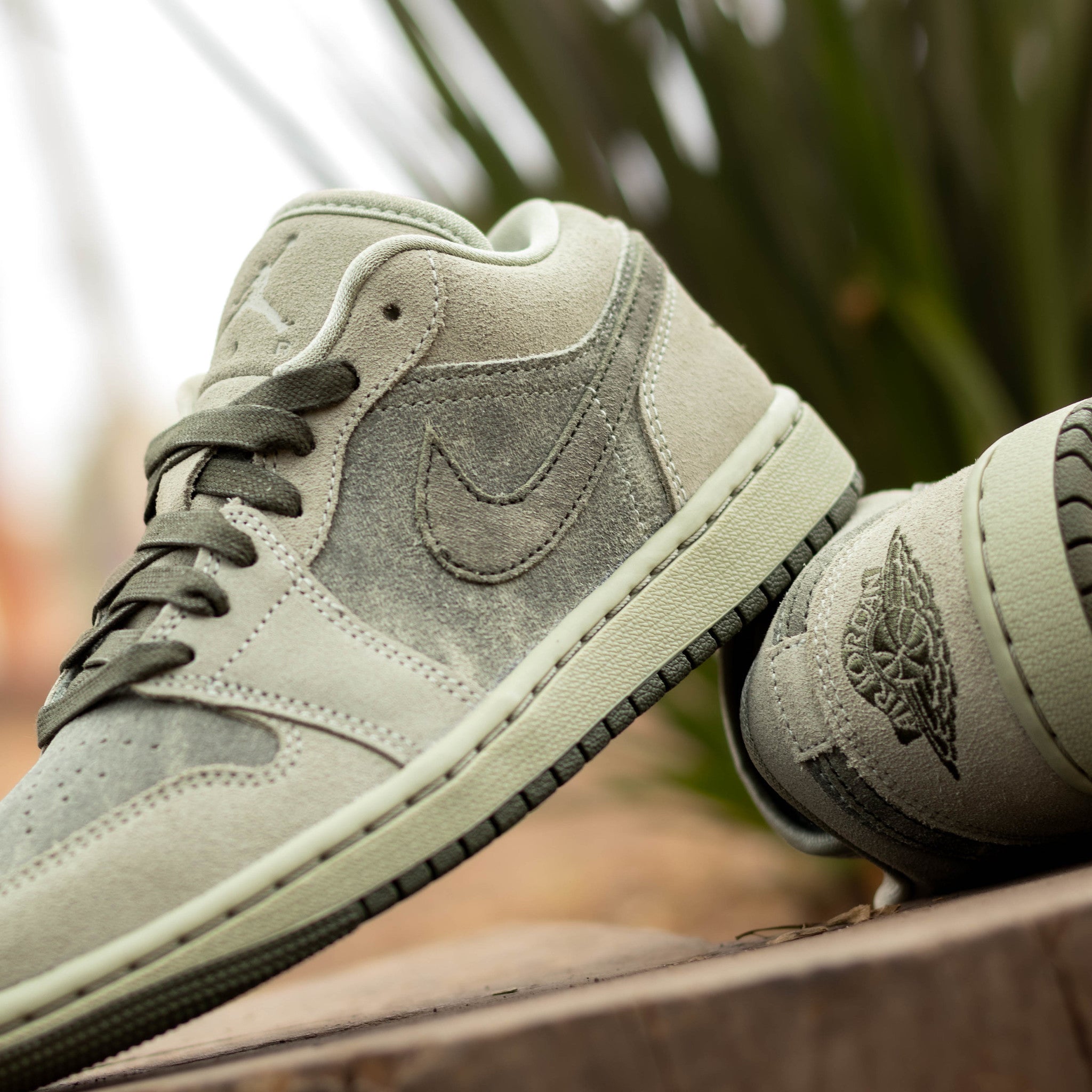 AIR JORDAN 1 LOW SPRUCE FOG W