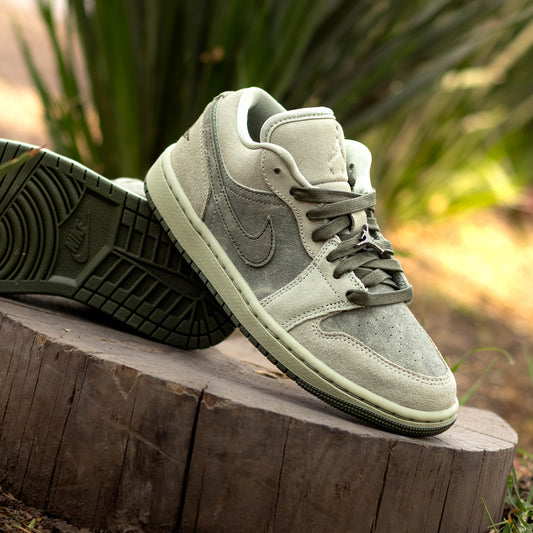 AIR JORDAN 1 LOW SPRUCE FOG W