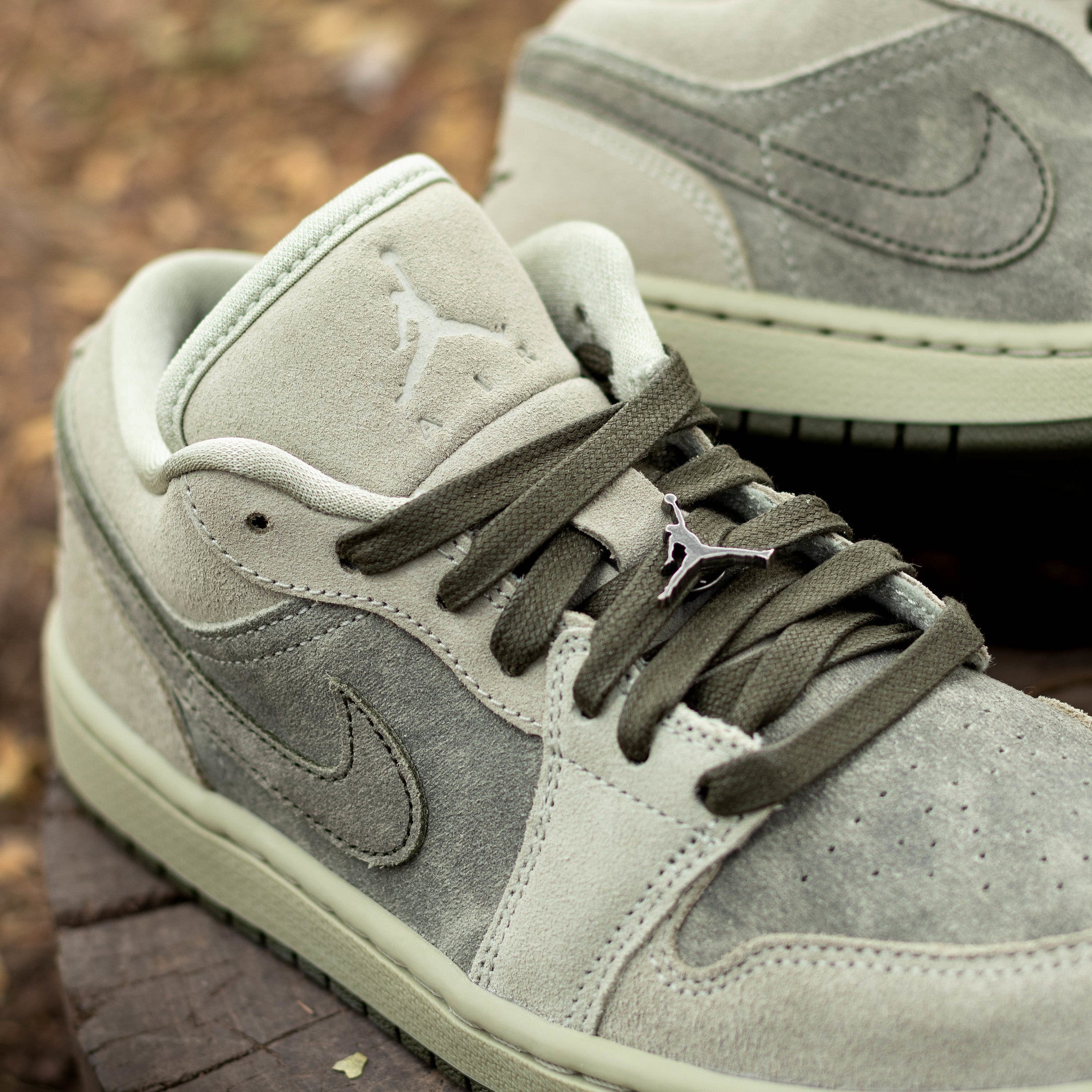 AIR JORDAN 1 LOW SPRUCE FOG W