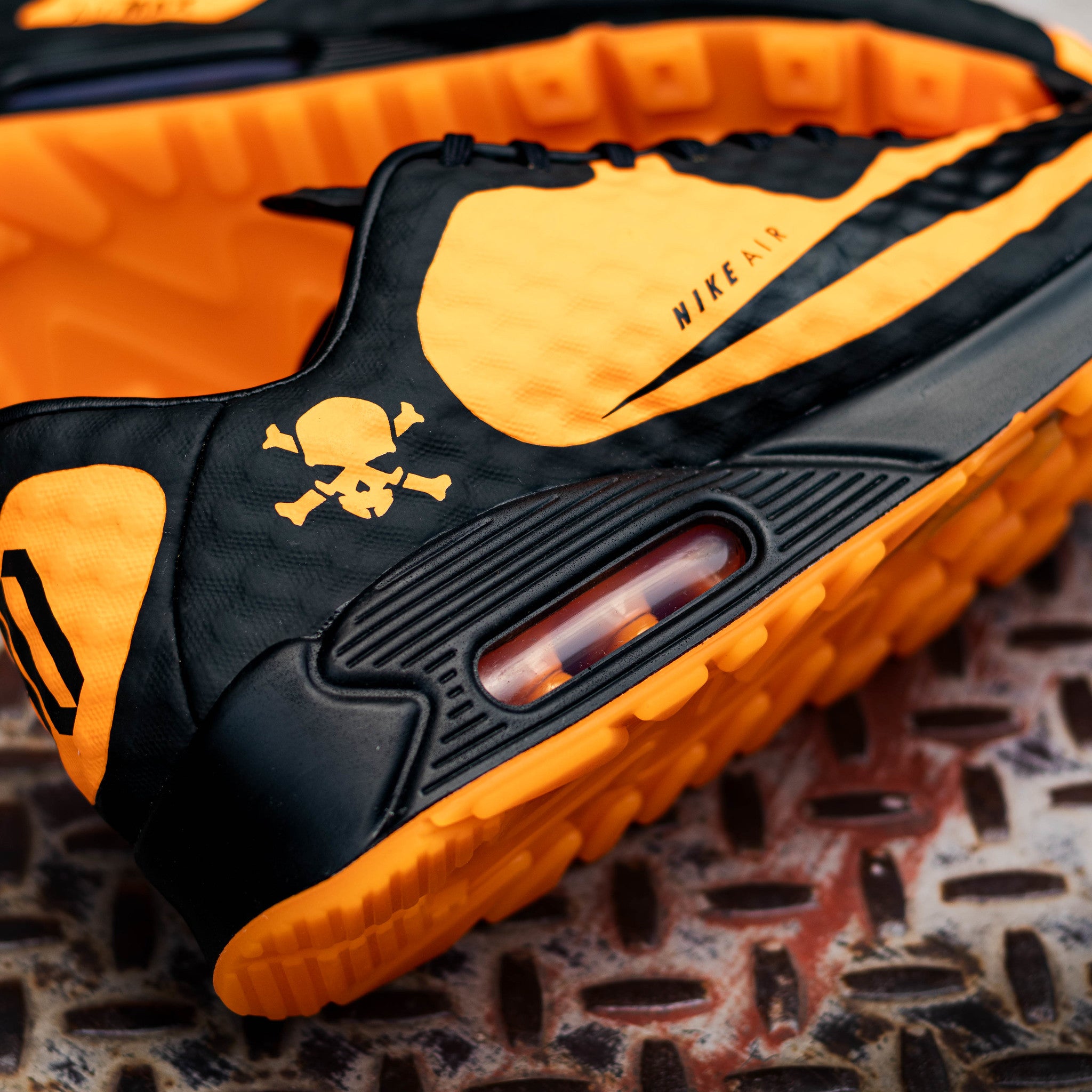 NIKE AIR MAX 90 HYPERVENOM