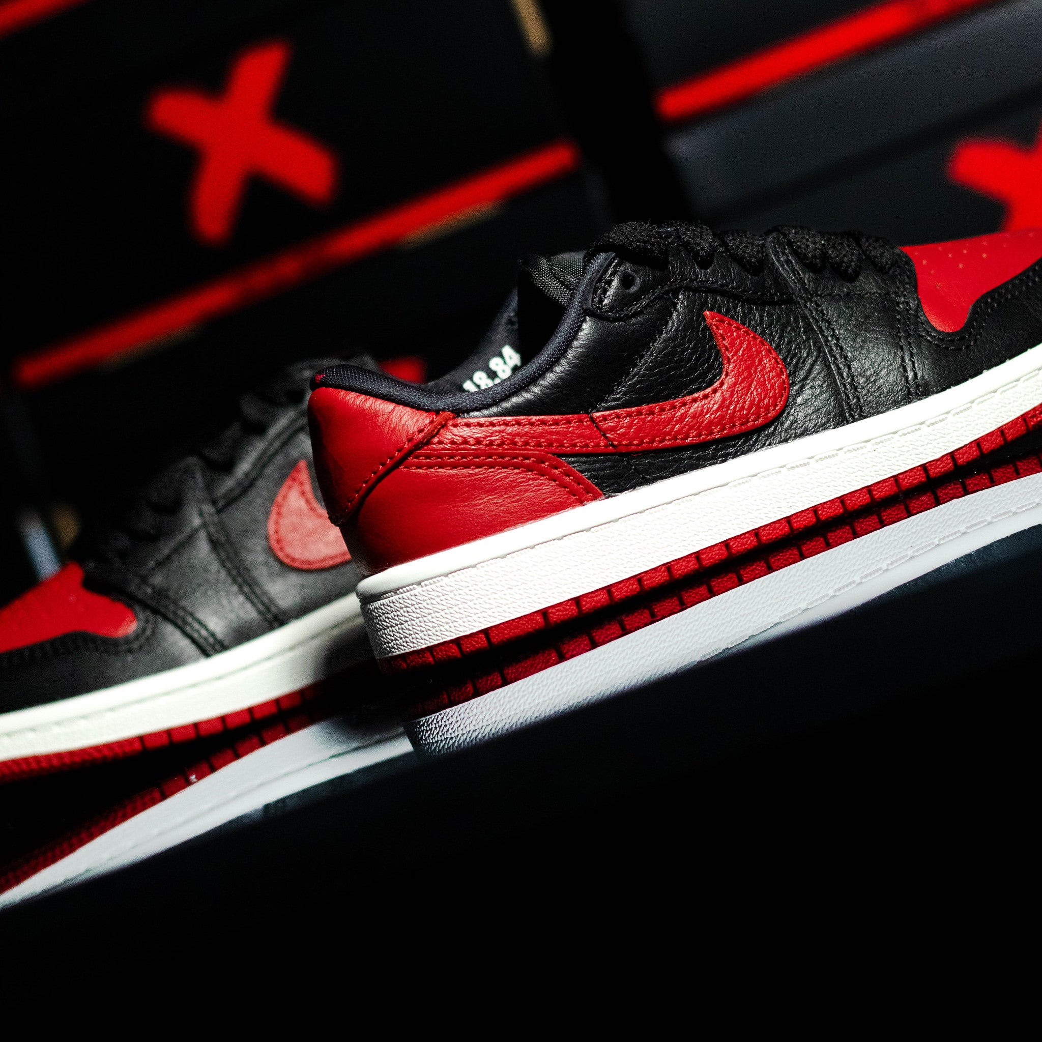 AIR JORDAN 1 LOW BANNED PS