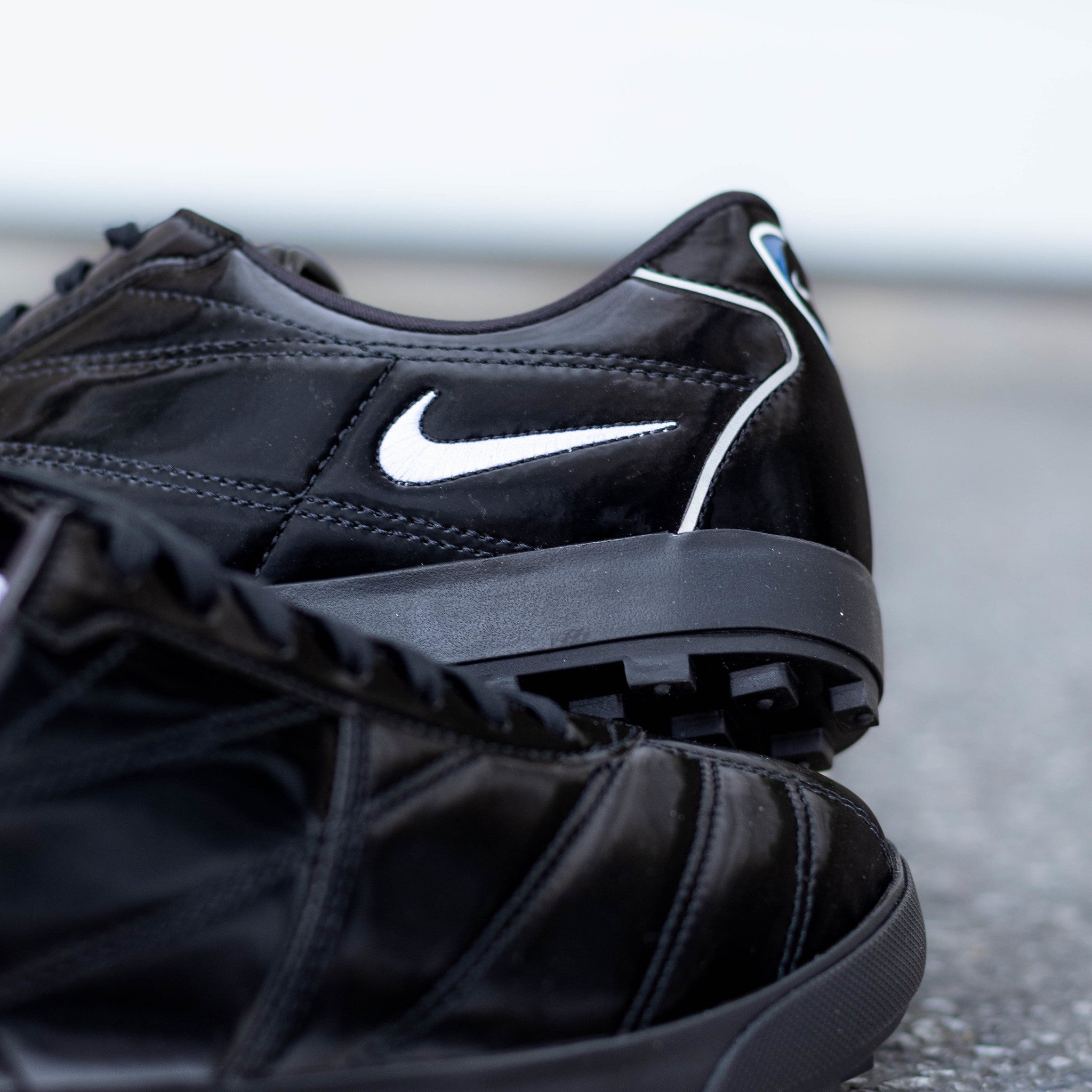 NIKE ASTROGRABBER  BLACK IRI
