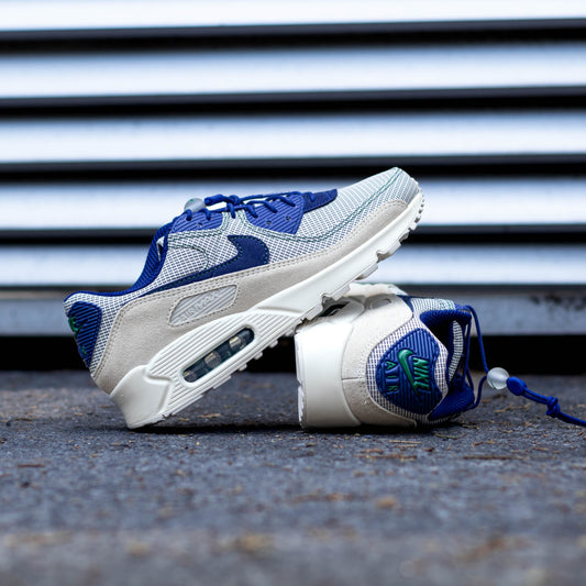 NIKE AIR MAX 90 COCONUT MILK DEEP ROYAL BLUE