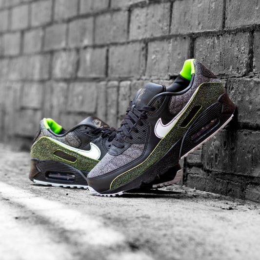 NIKE AIR MAX 90 TIEMPO VOLTAGE GREEN
