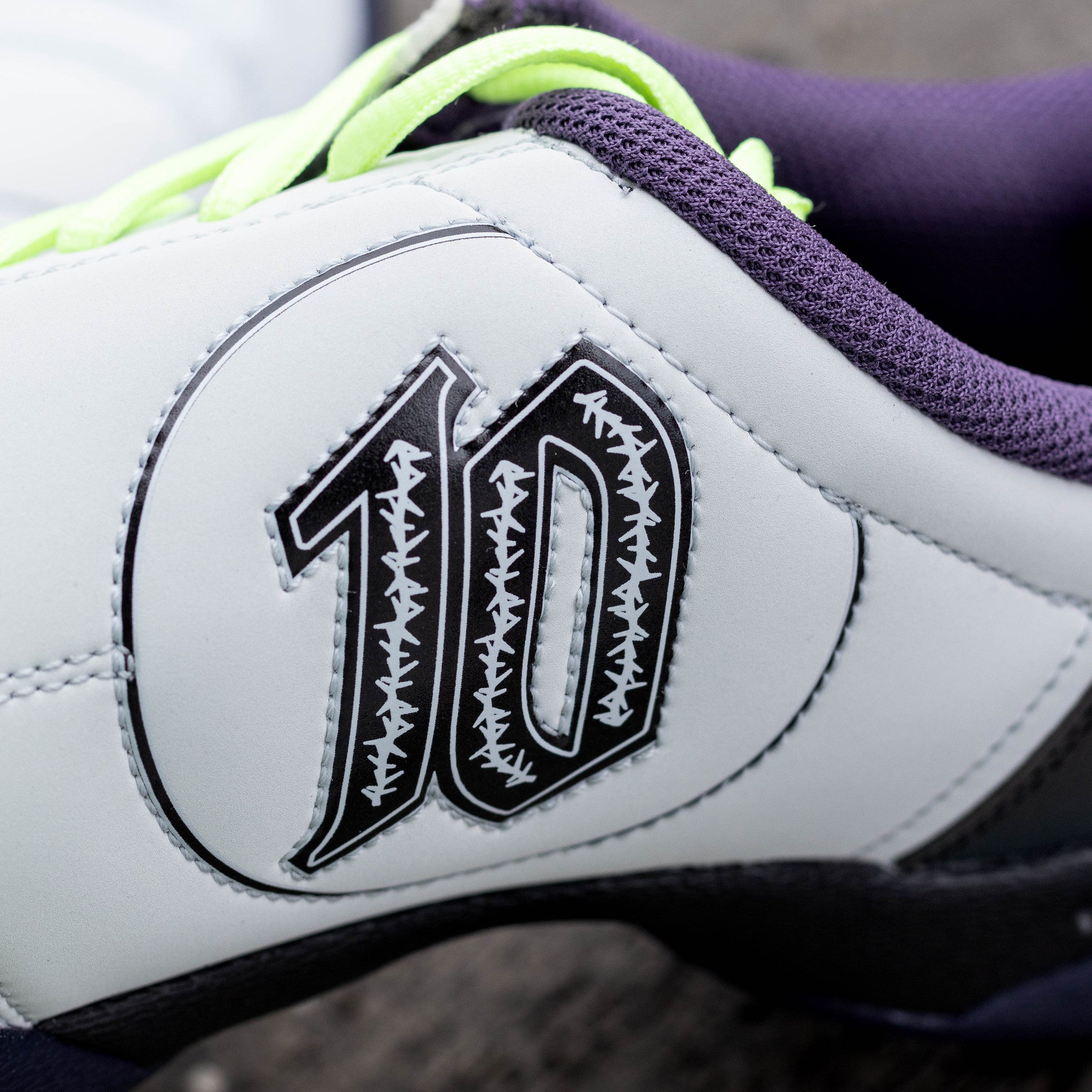 NIKE TOTAL 90 BARBED WIRE WHITE