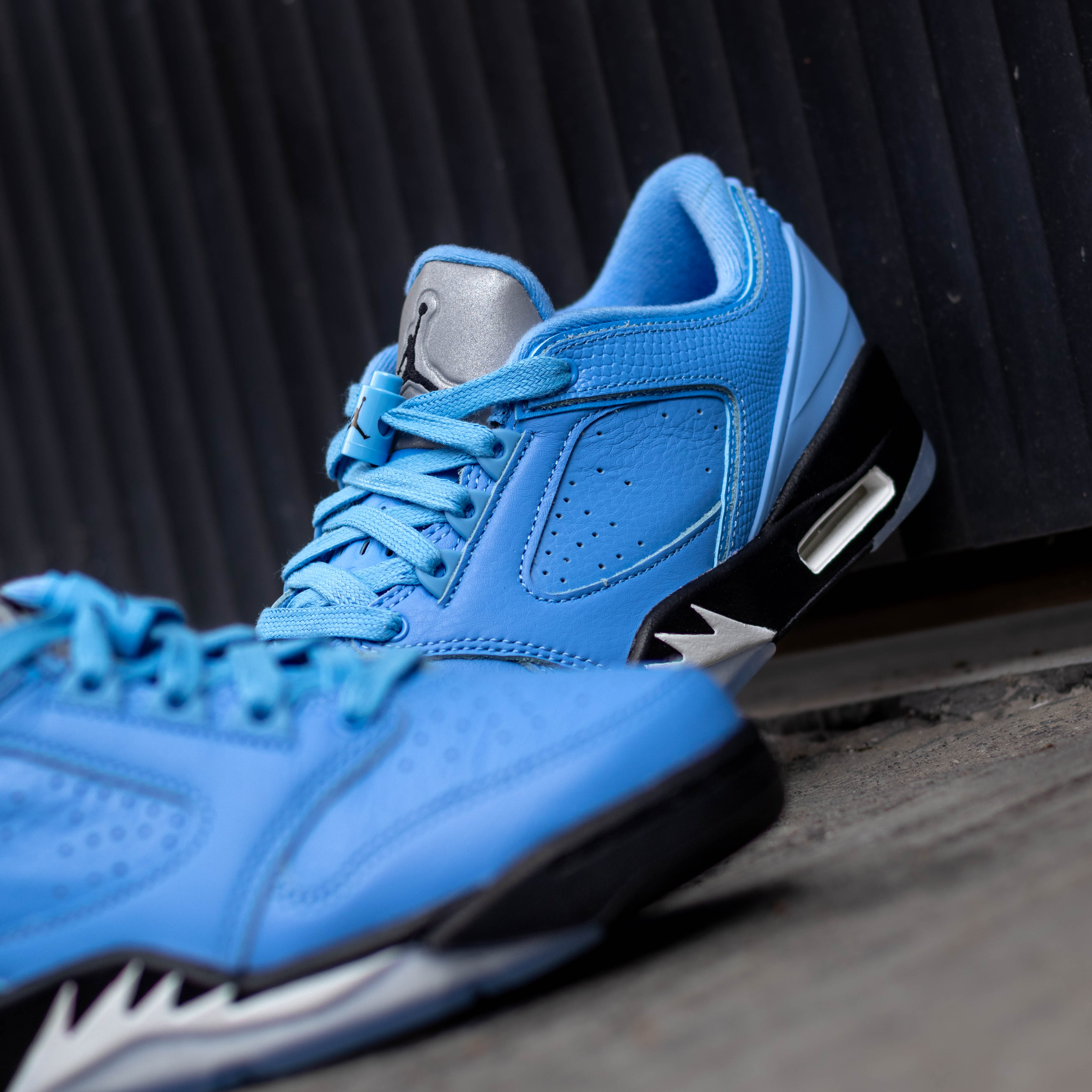 JORDAN SIXTY PLUS LOW UNIVERSITY BLUE