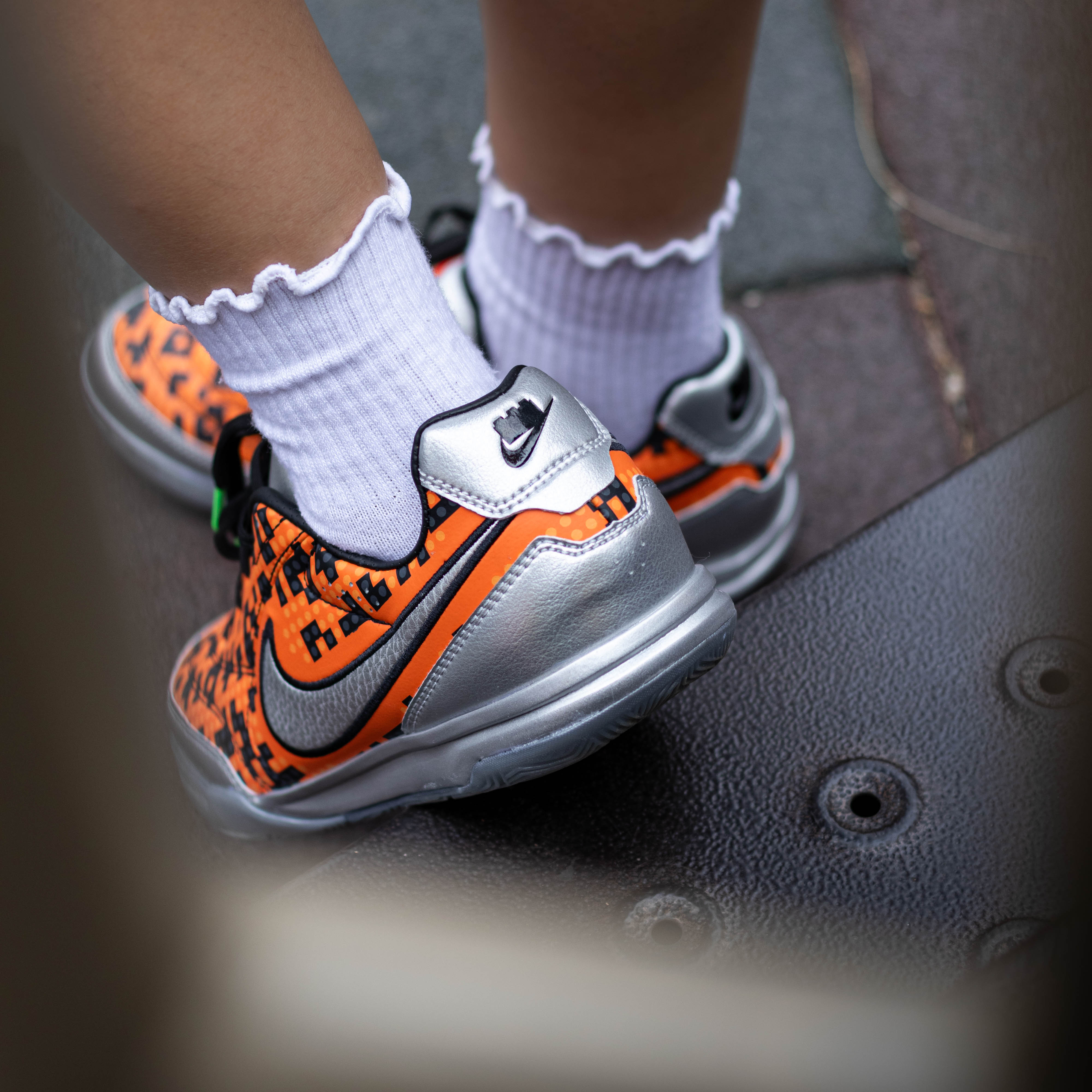 NIKE JR STREETGATO X LEGO ORANGE BLACK GS