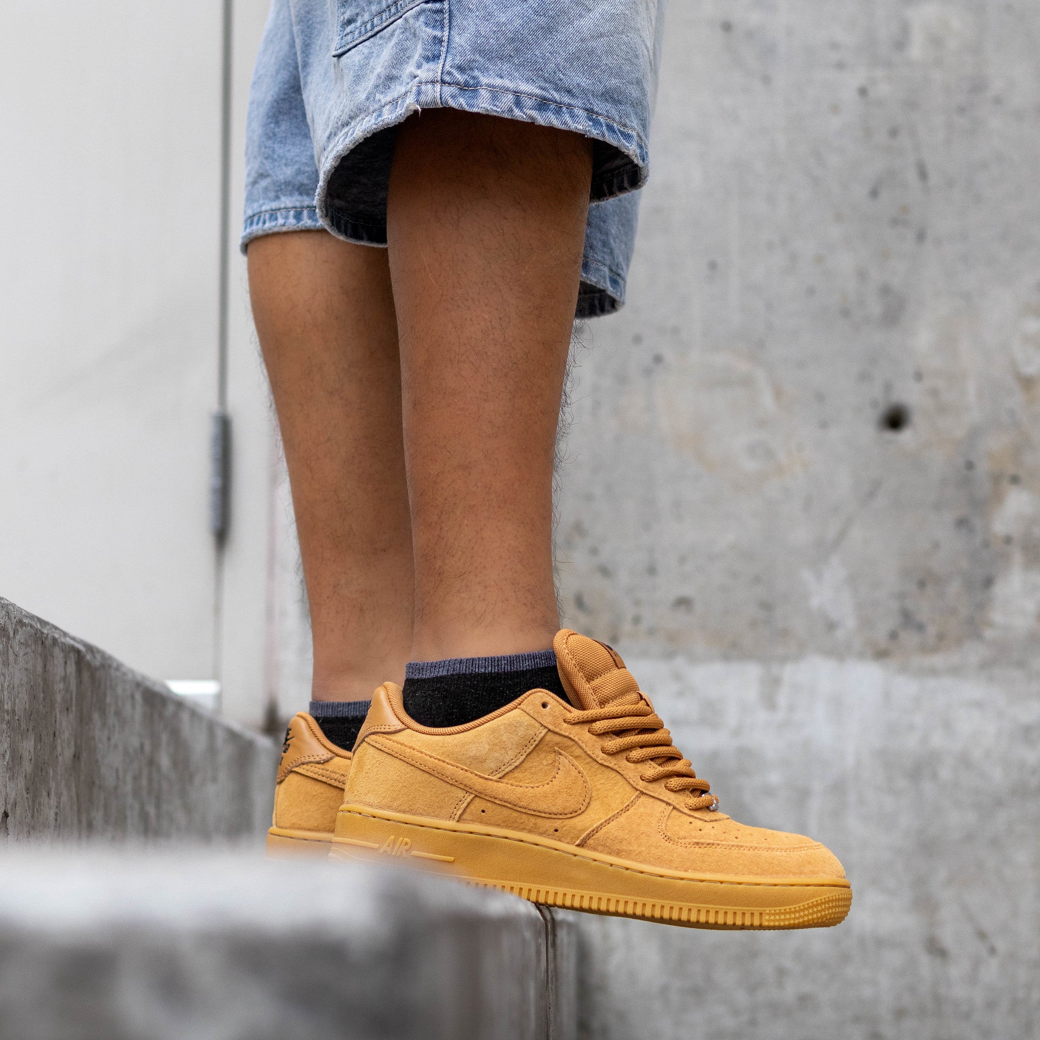 NIKE SB AIR FORCE ONE FLAX
