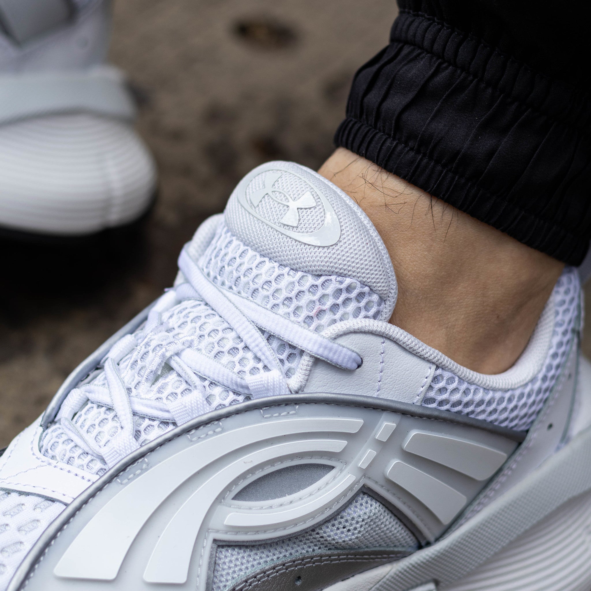 UA Arc 96 WHT