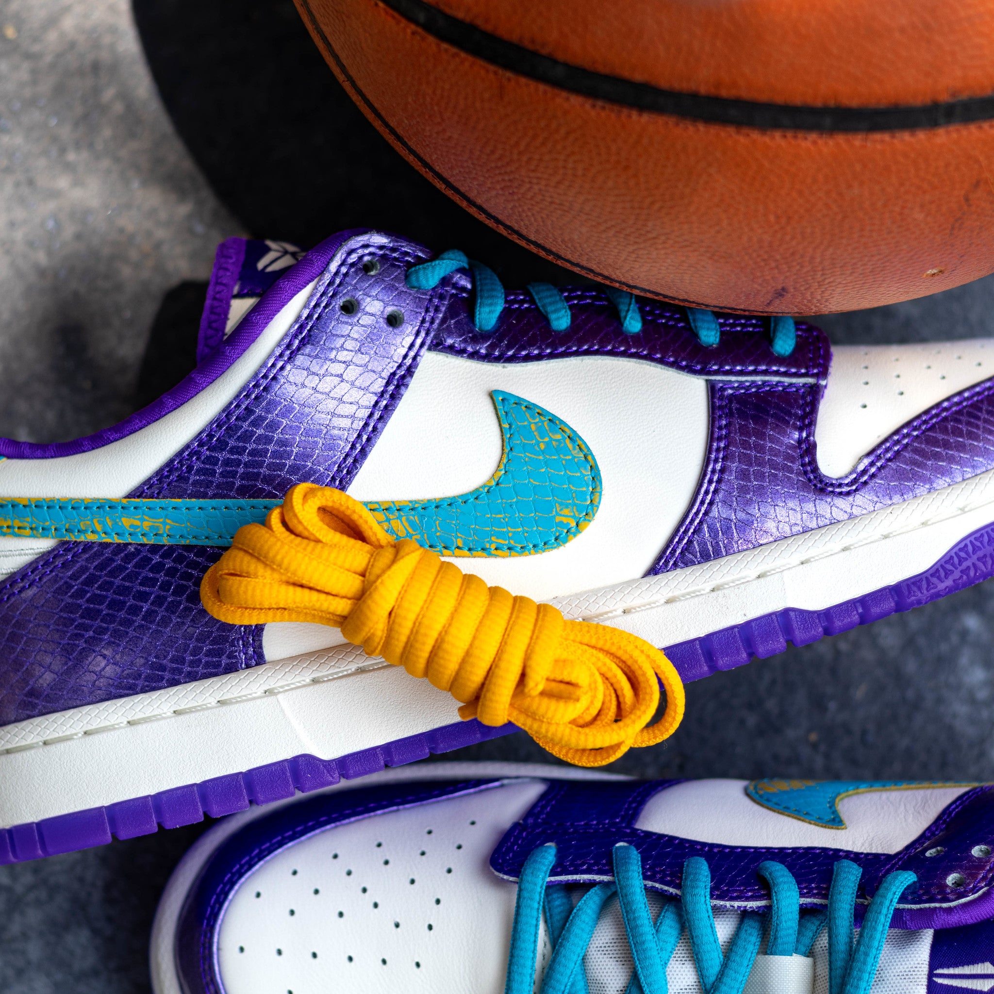 NIKE DUNK LOW PROTRO DRAFT PACK CHARLOTTE TO LA