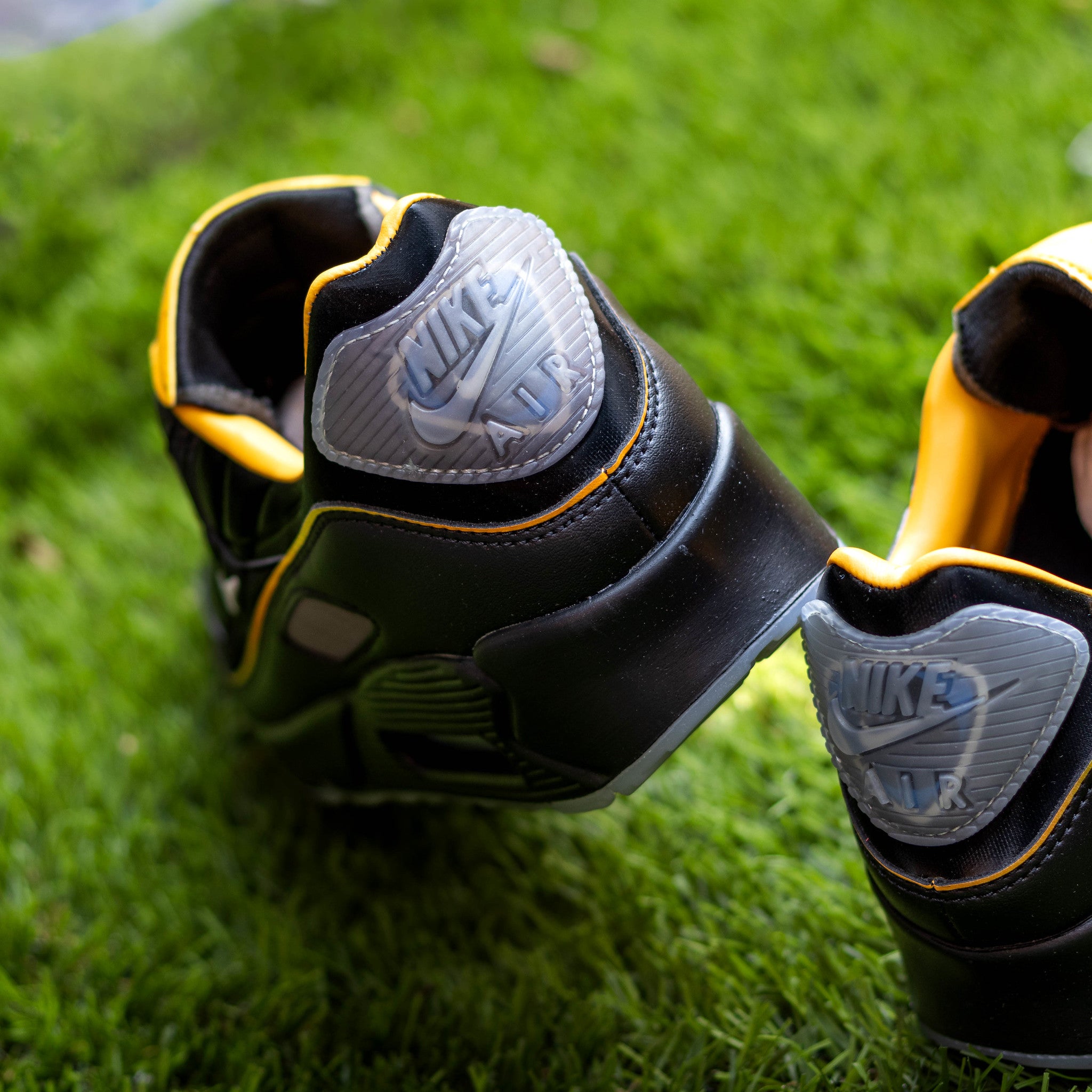 NIKE AIR MAX 90 MERCURIAL VAPOR