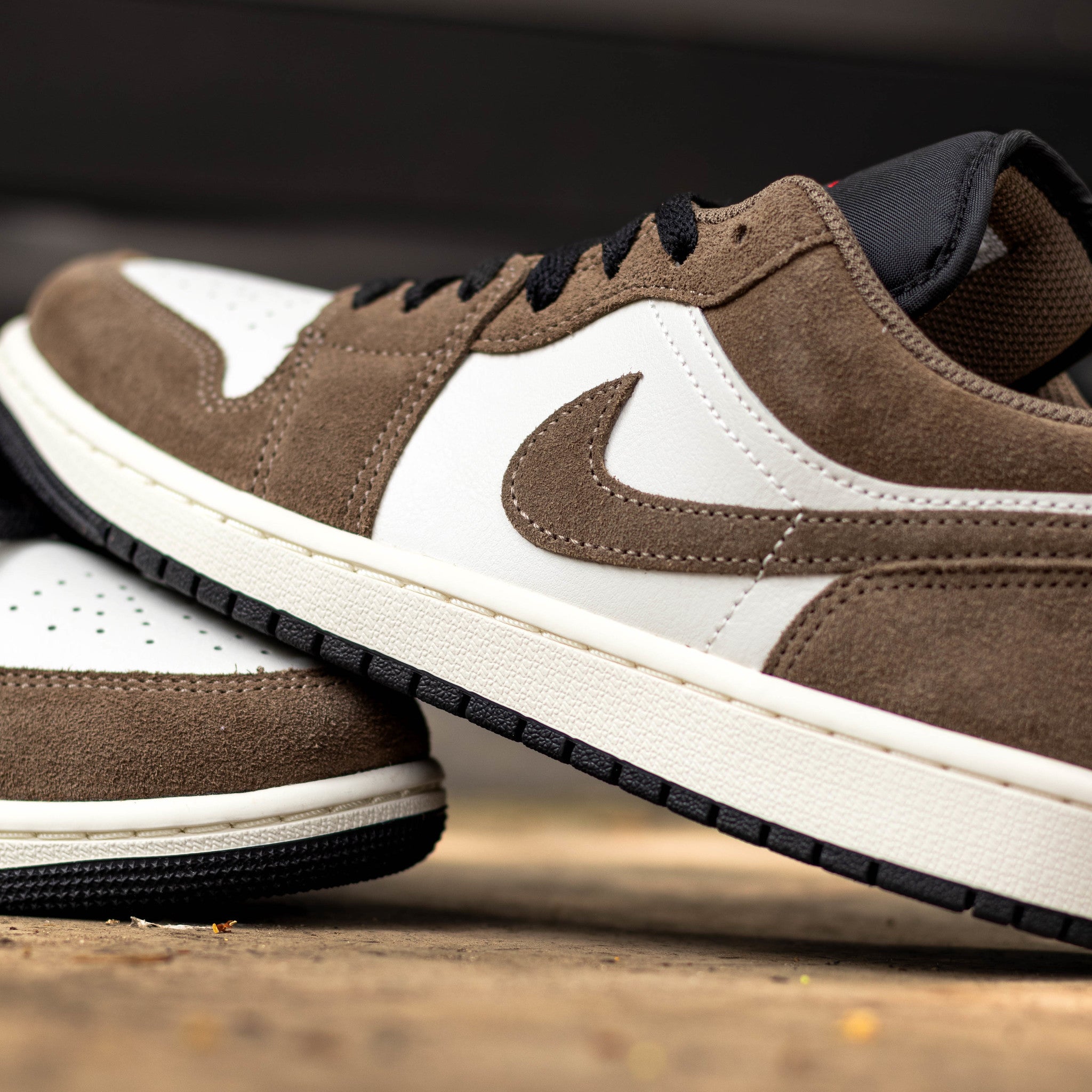 AIR JORDAN 1 LOW PALOMINO