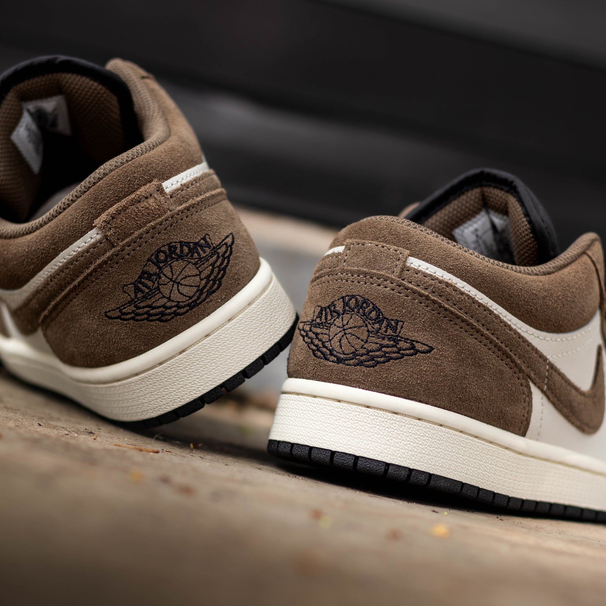 AIR JORDAN 1 LOW PALOMINO